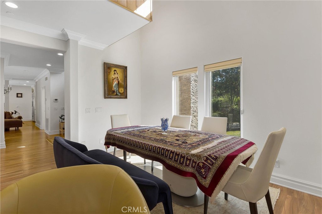 1377 Knoll Road