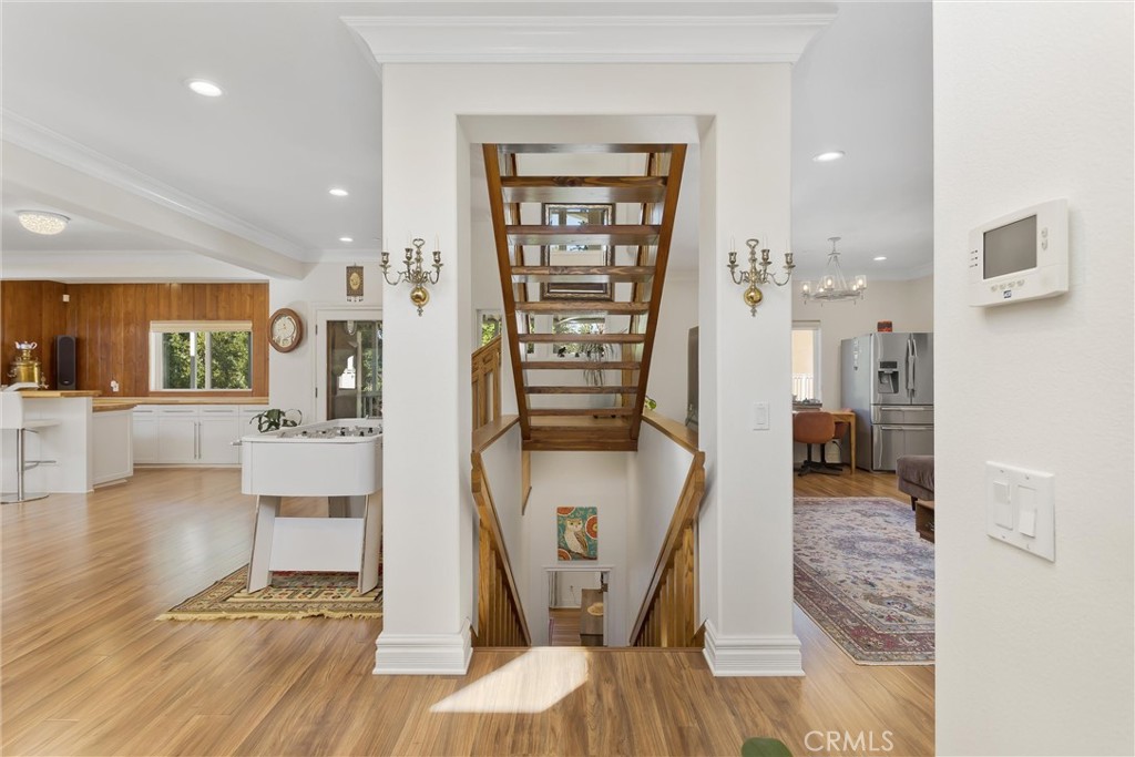 1377 Knoll Road