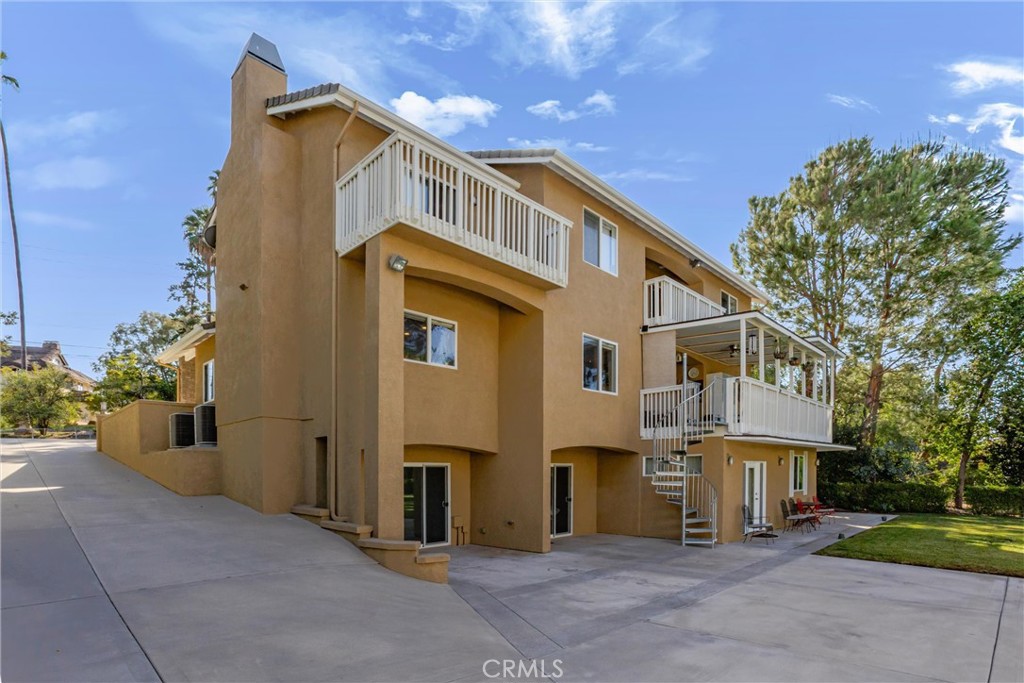 1377 Knoll Road