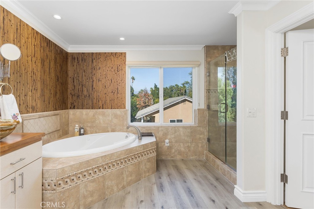 1377 Knoll Road