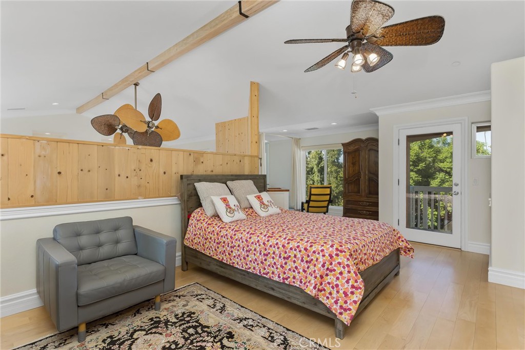 1377 Knoll Road