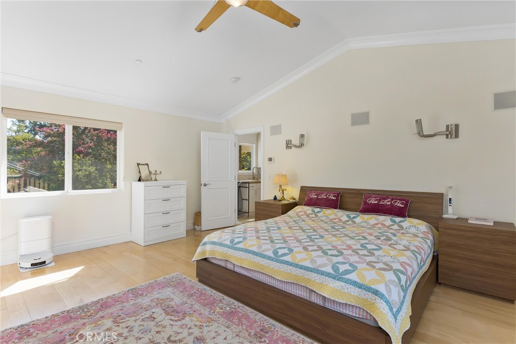 1377 Knoll Road