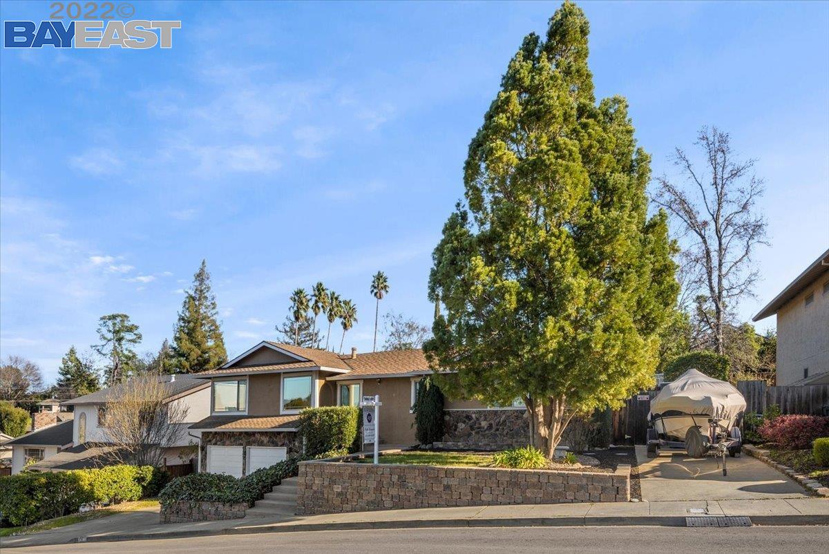 3728 Riesling Ct