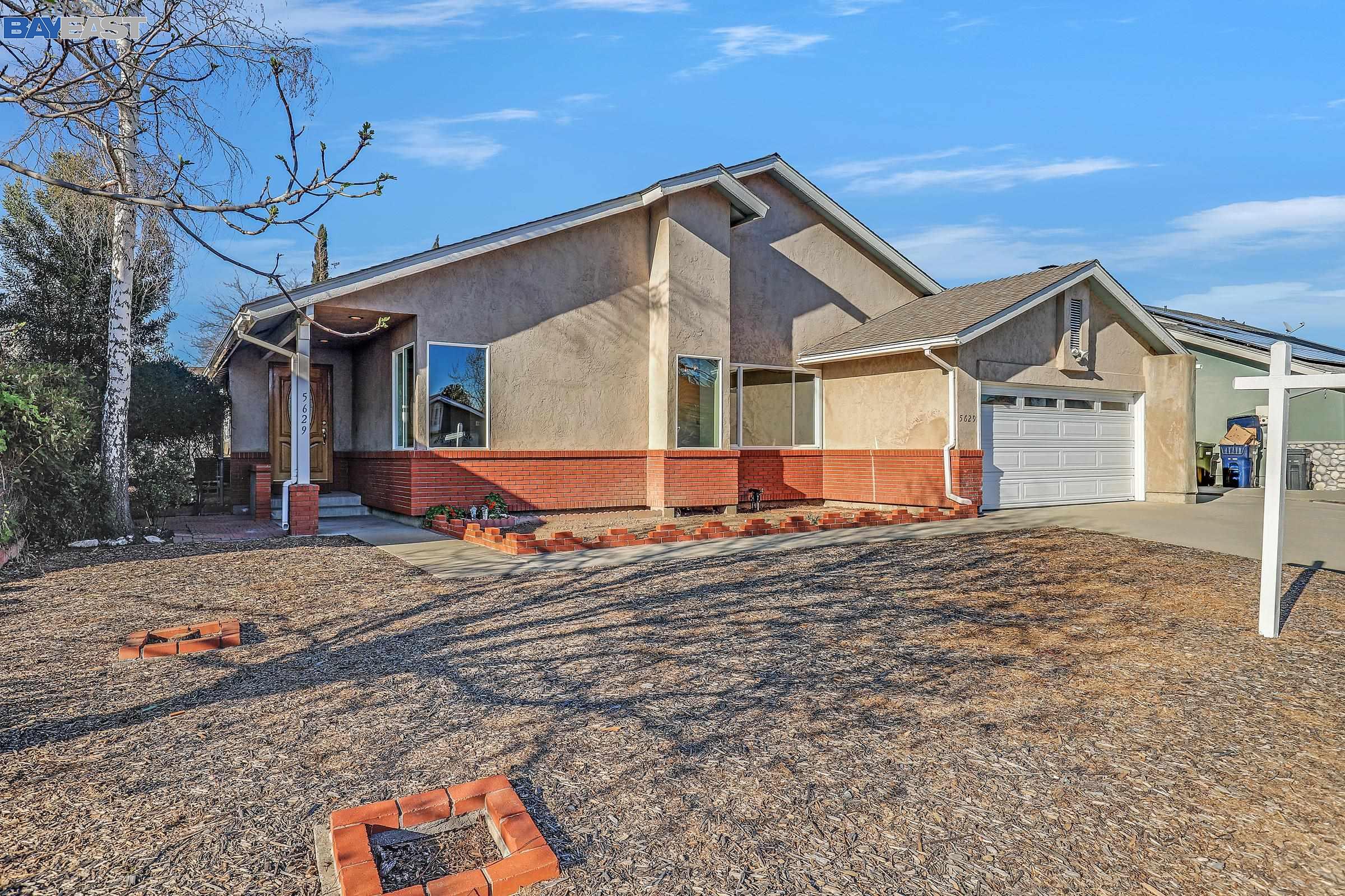 5629 Shorehaven Cir