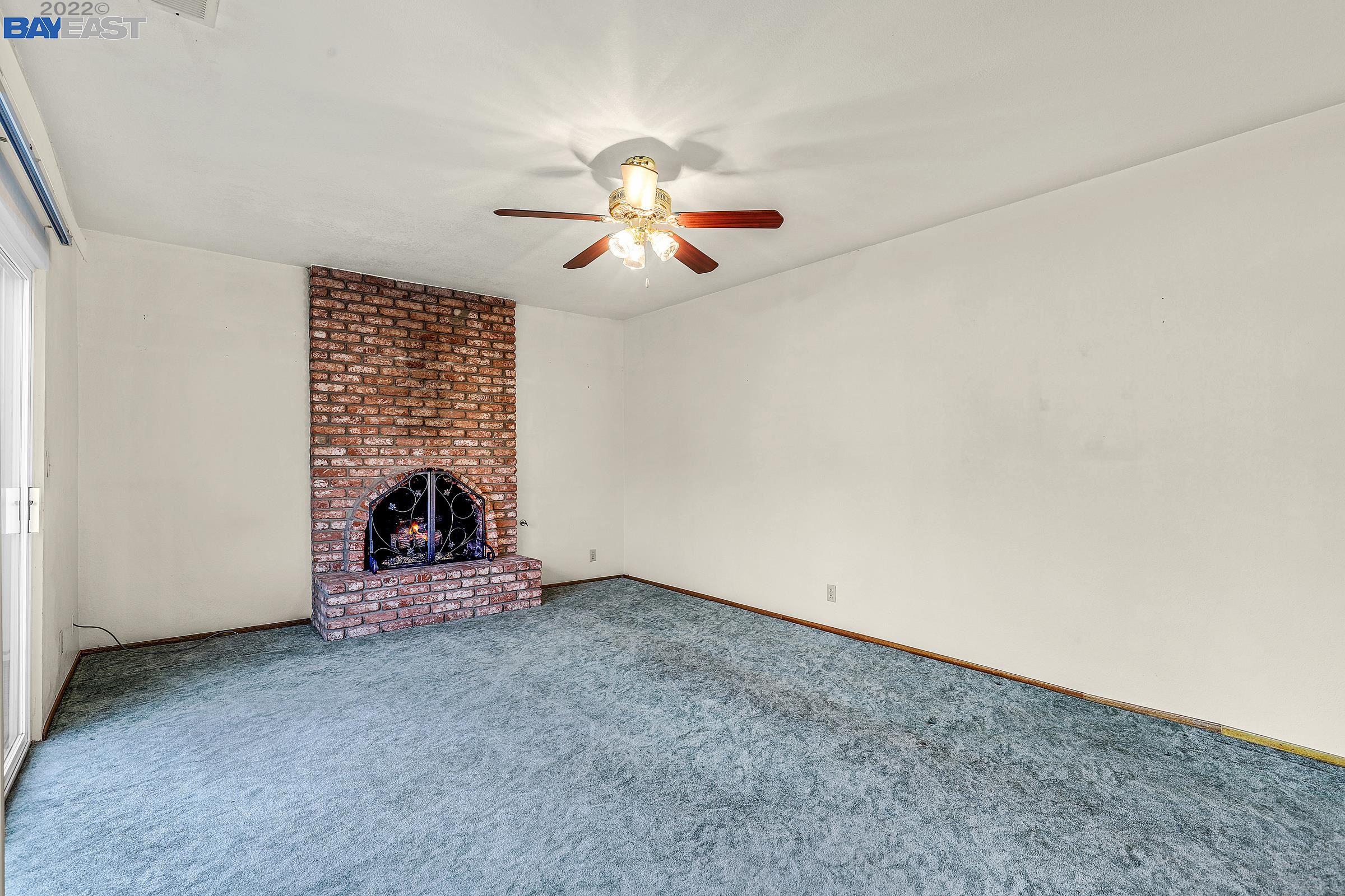 5629 Shorehaven Cir