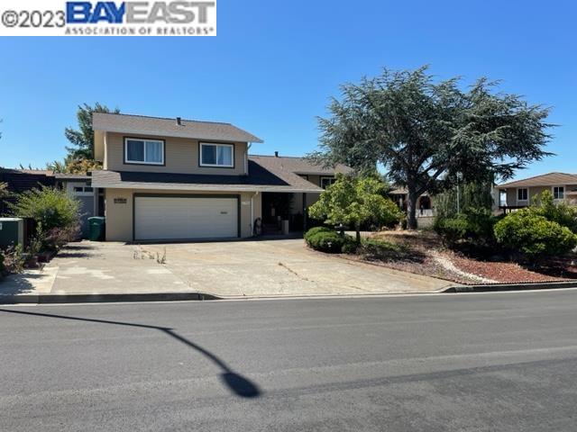 27956 Edgecliff Way