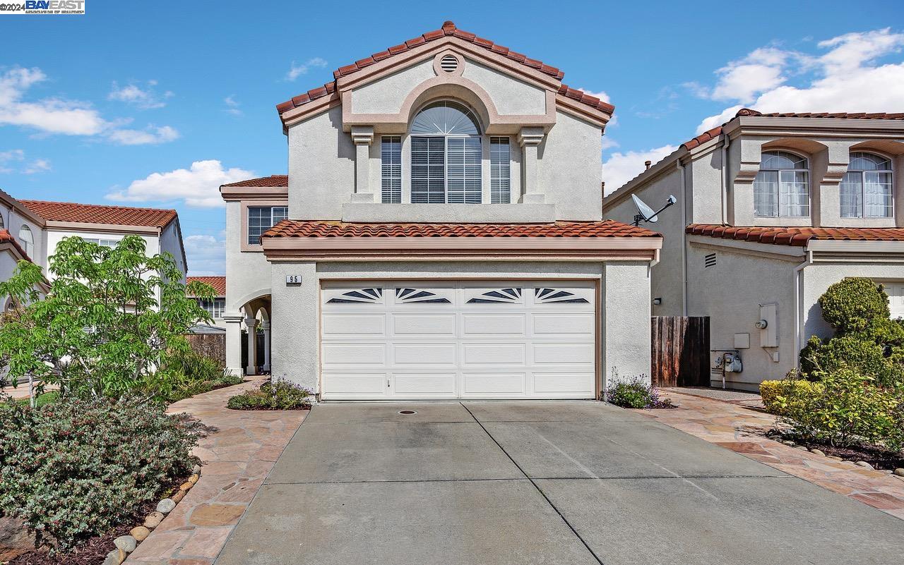 95 Meadowland Dr