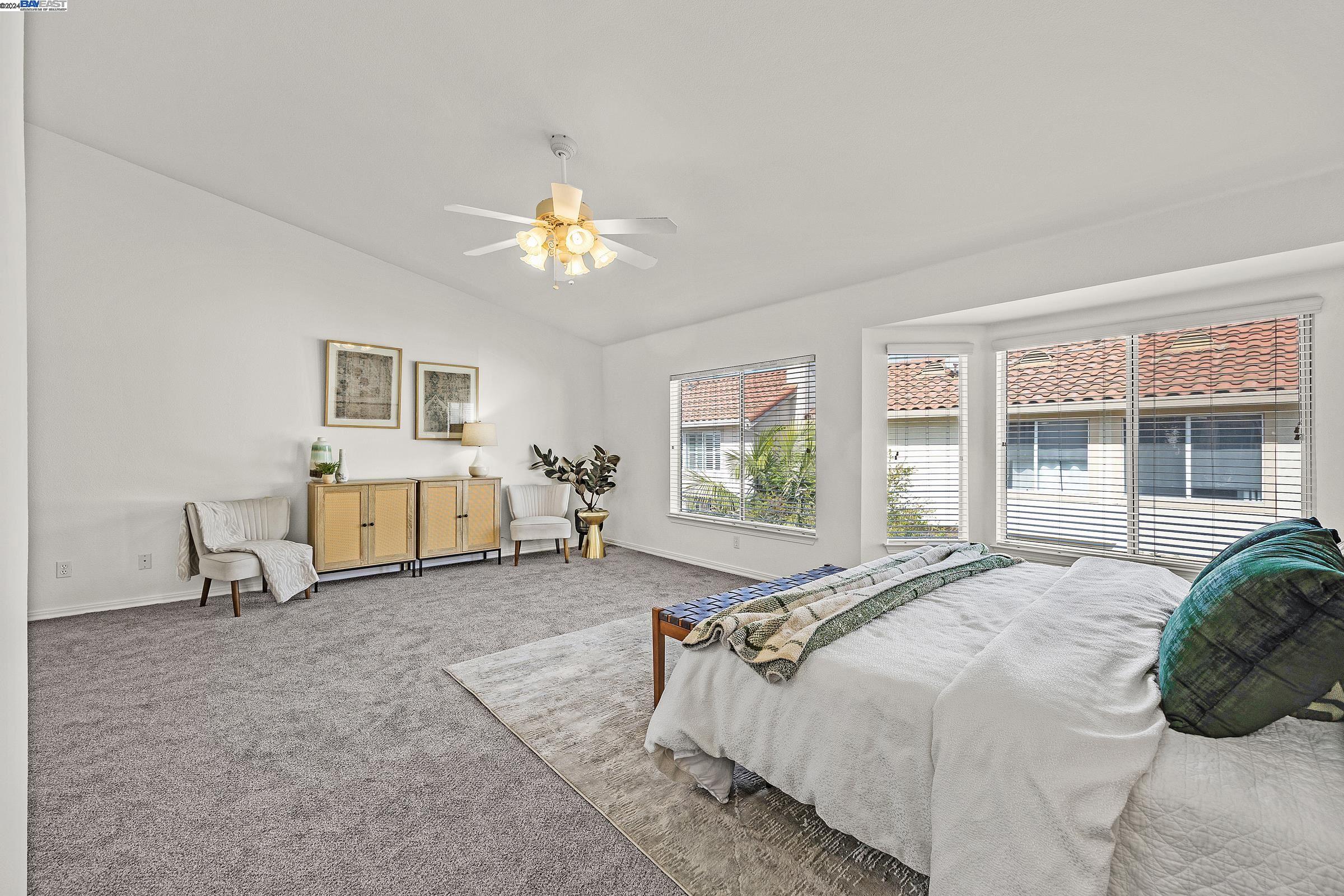 95 Meadowland Dr