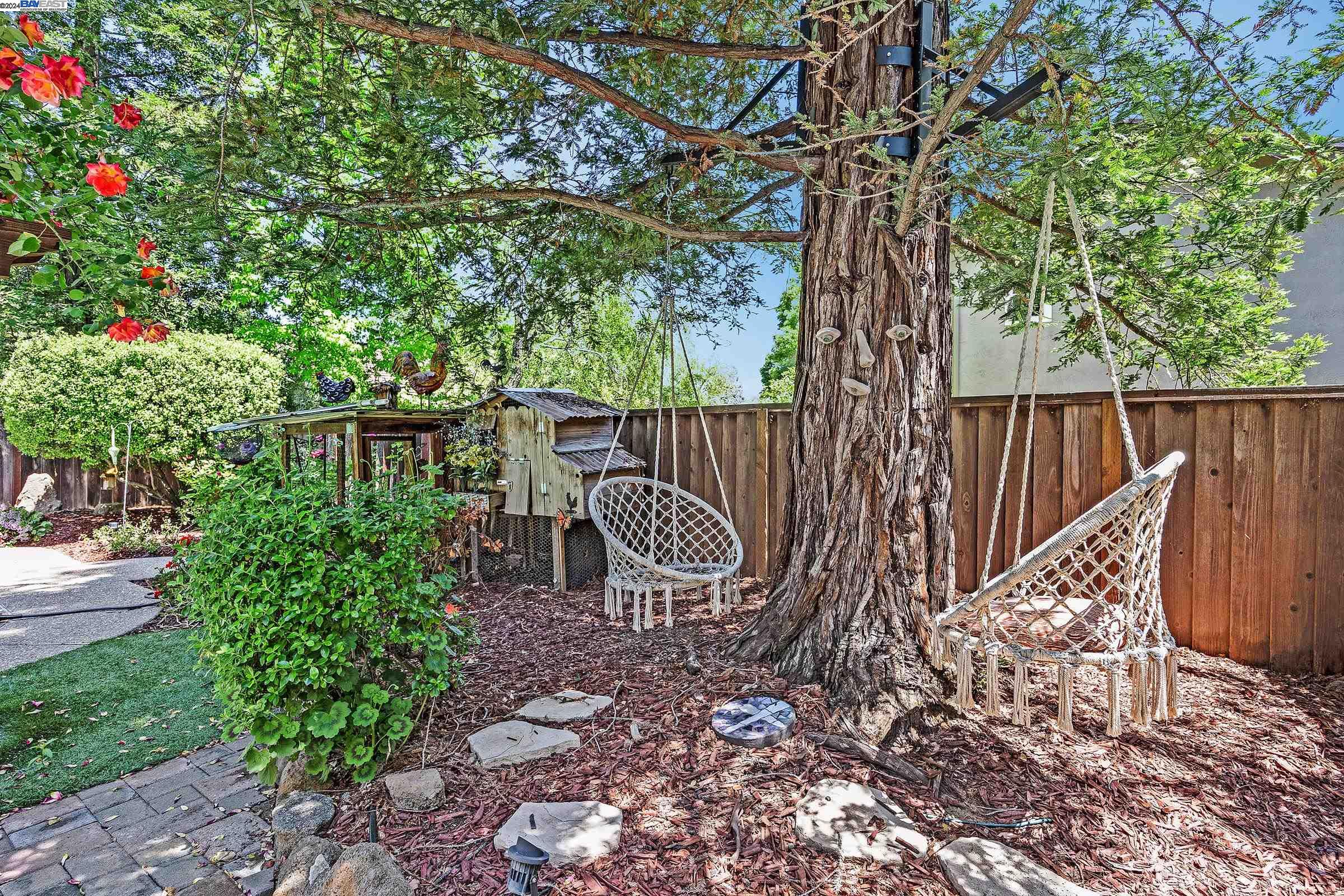 3335 Prairie Dr