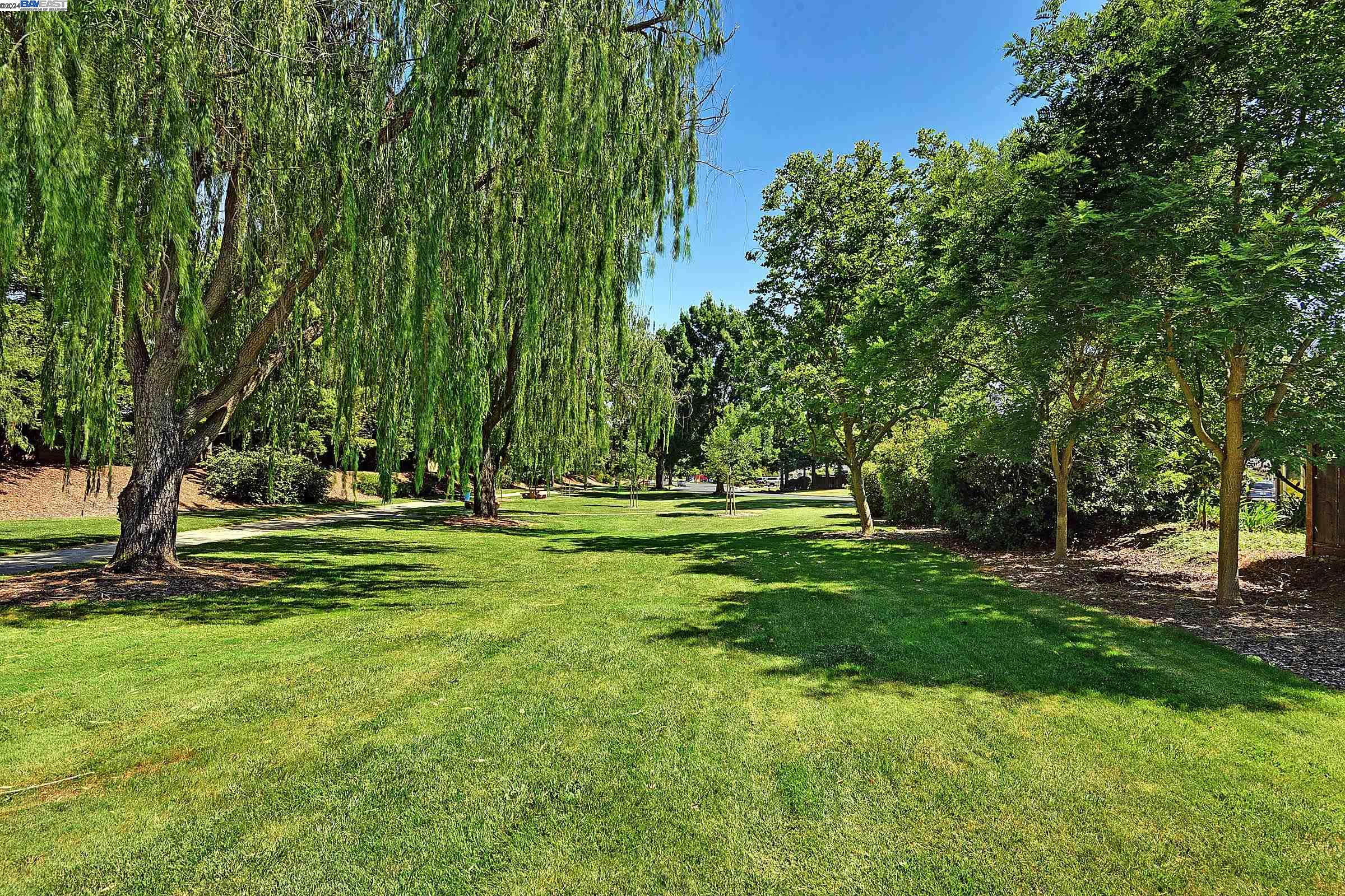 3335 Prairie Dr