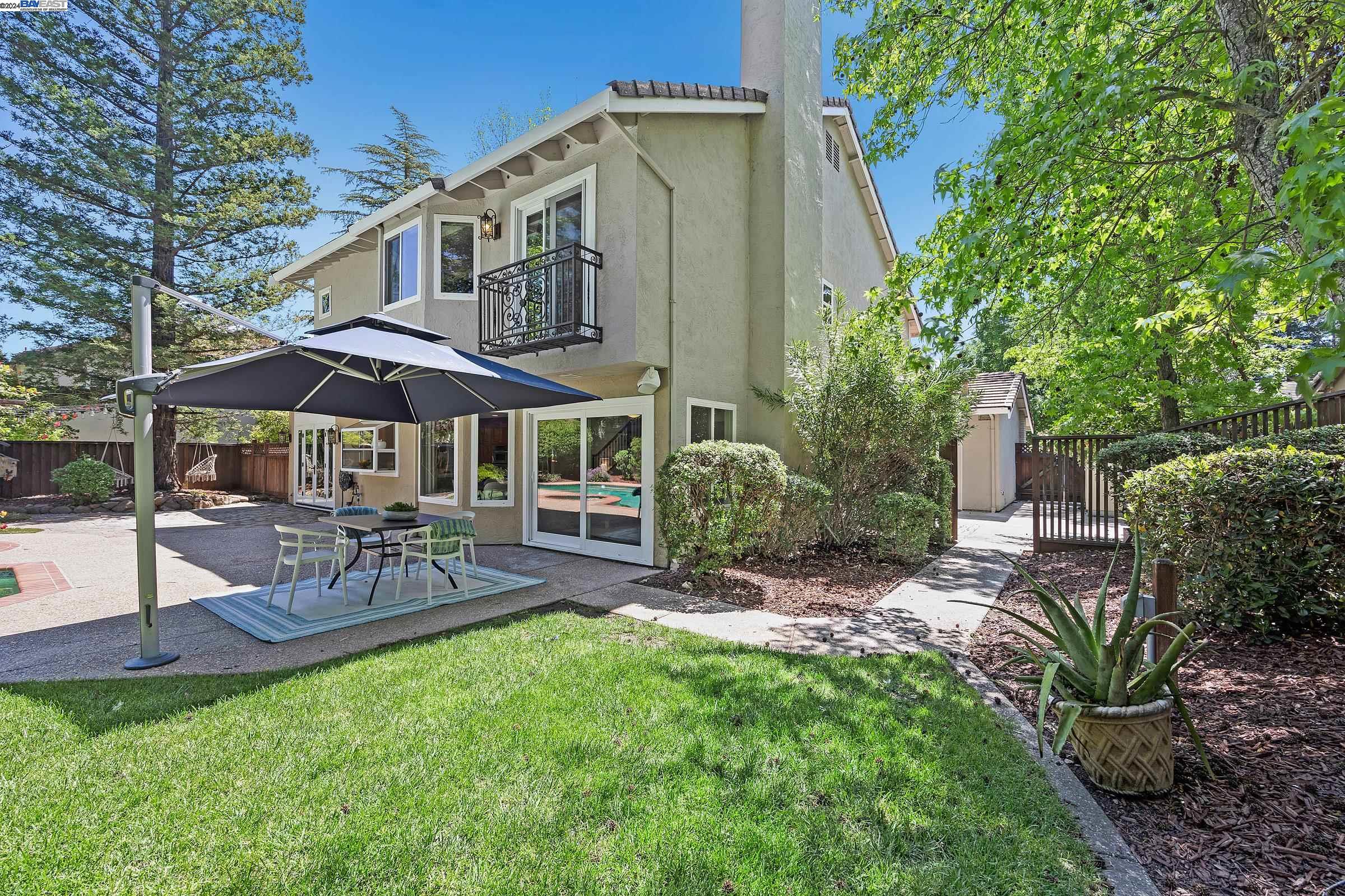 3335 Prairie Dr