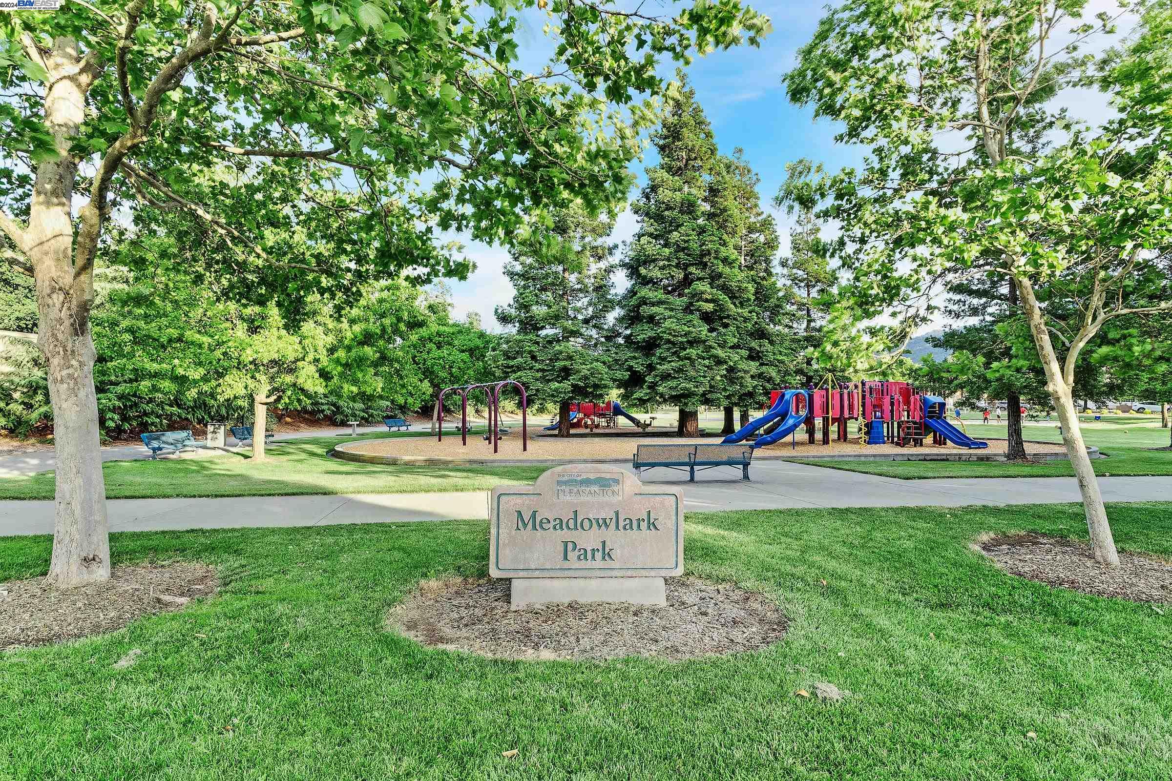 3335 Prairie Dr