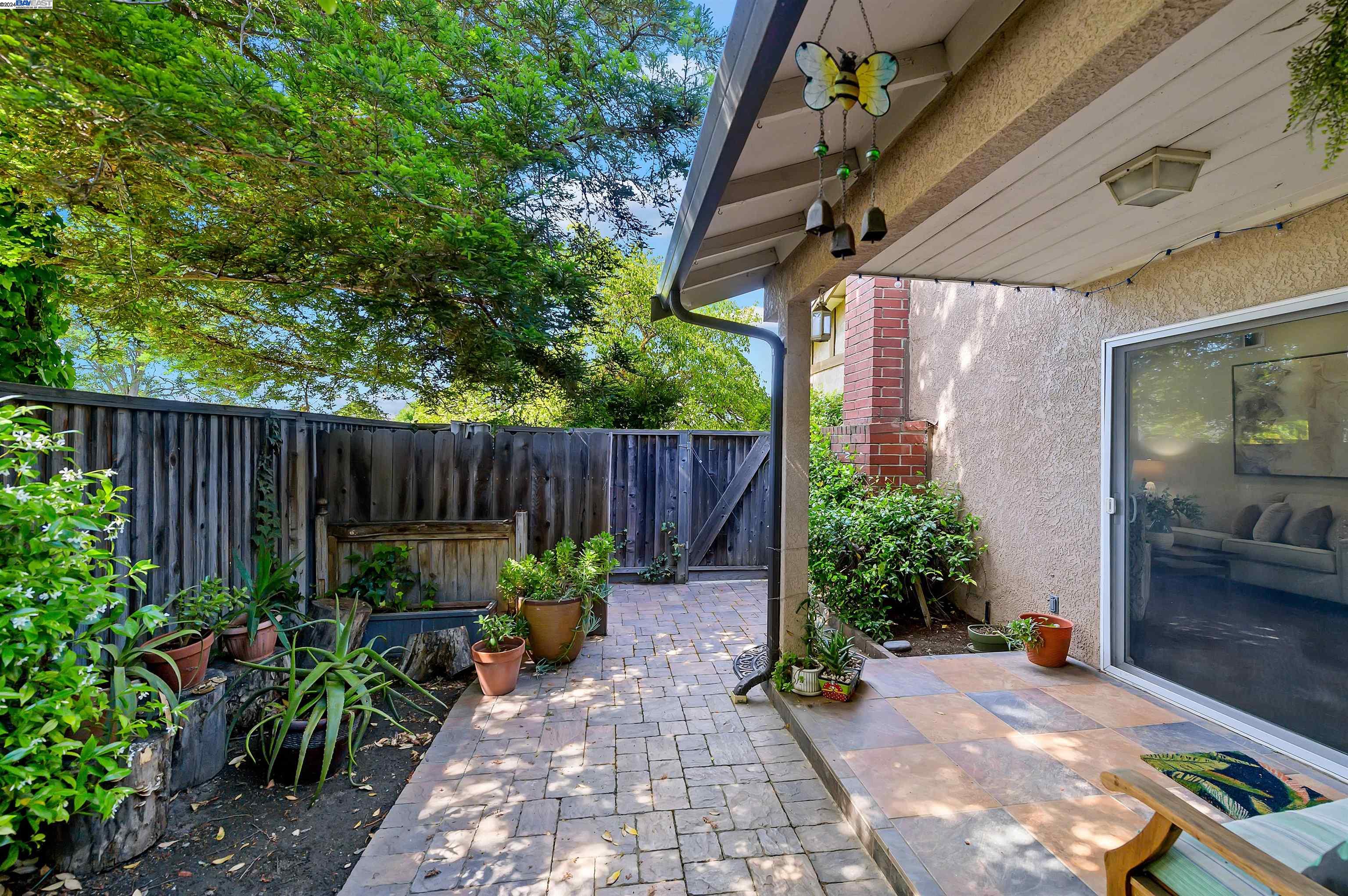 4111 Sugar Pine Way