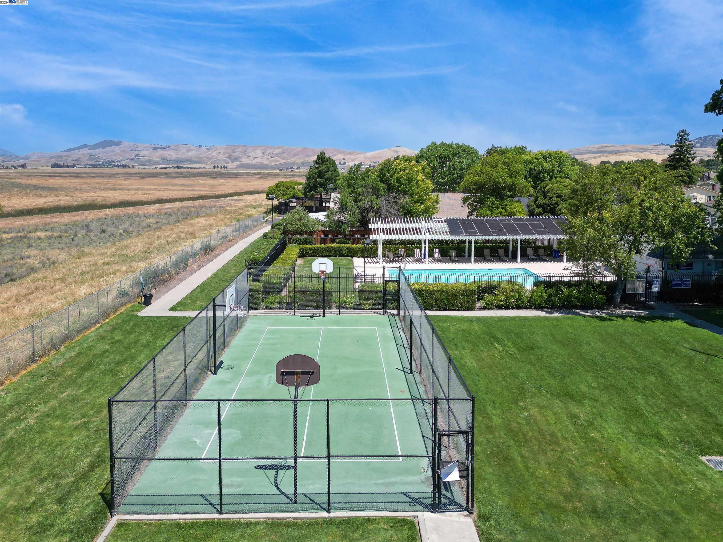 4111 Sugar Pine Way