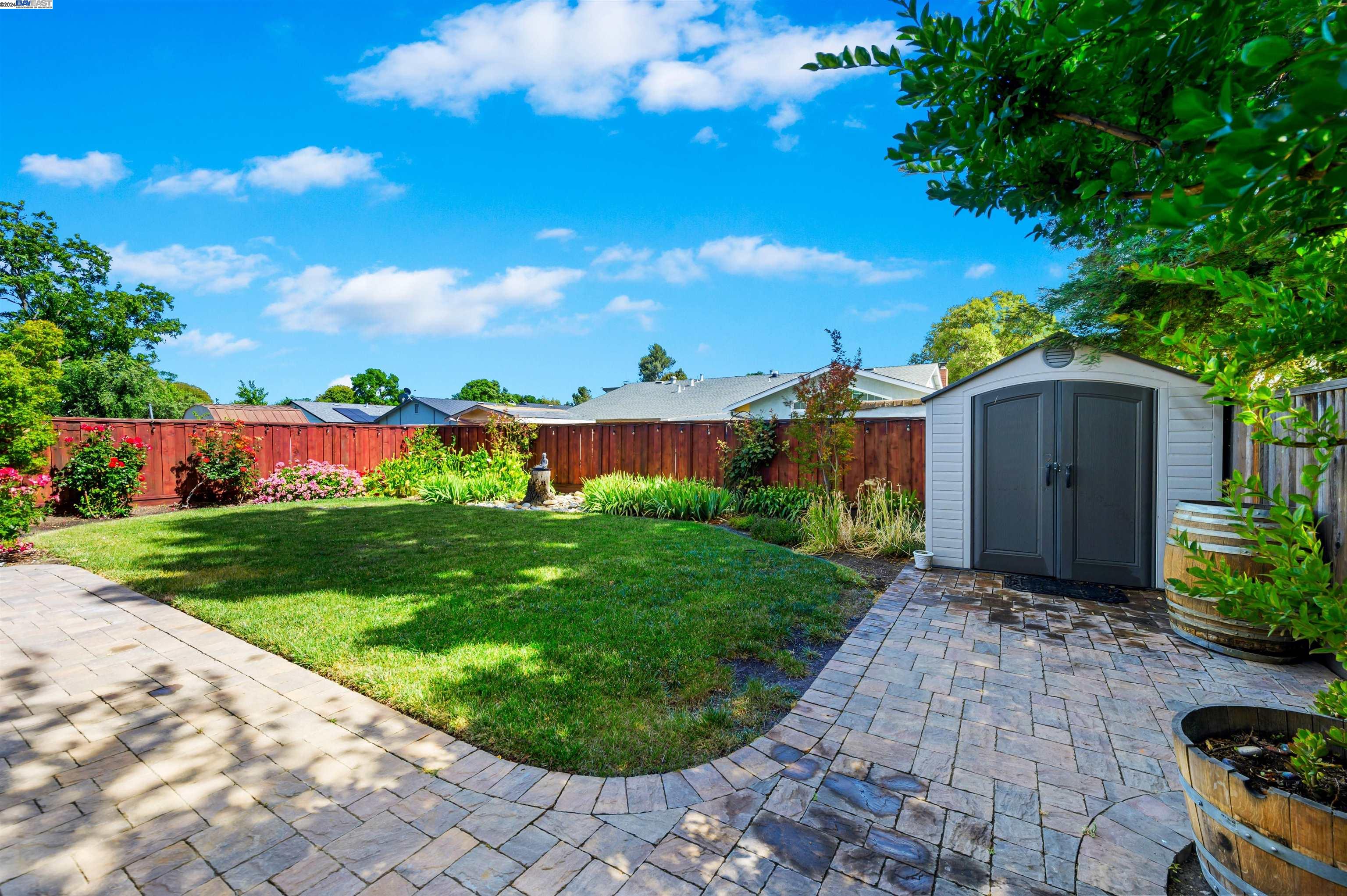 4111 Sugar Pine Way