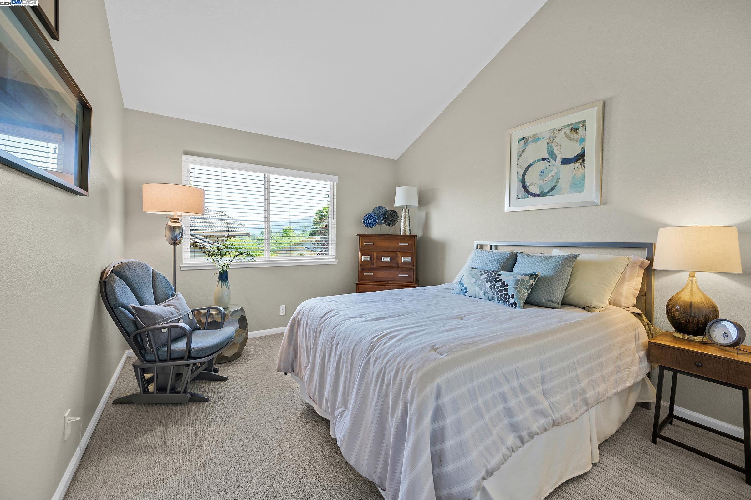 5186 Mount Tam Cir