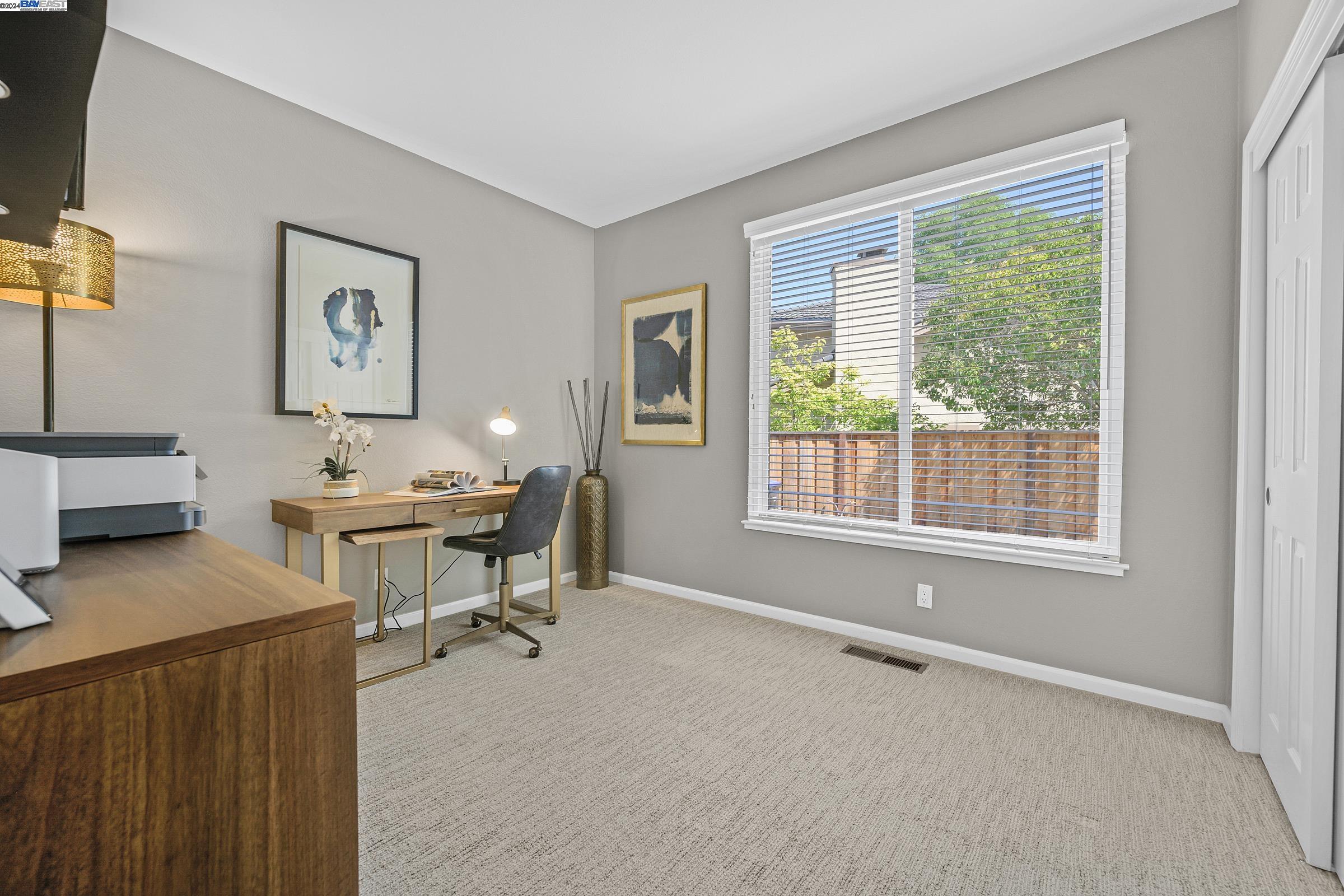 5186 Mount Tam Cir