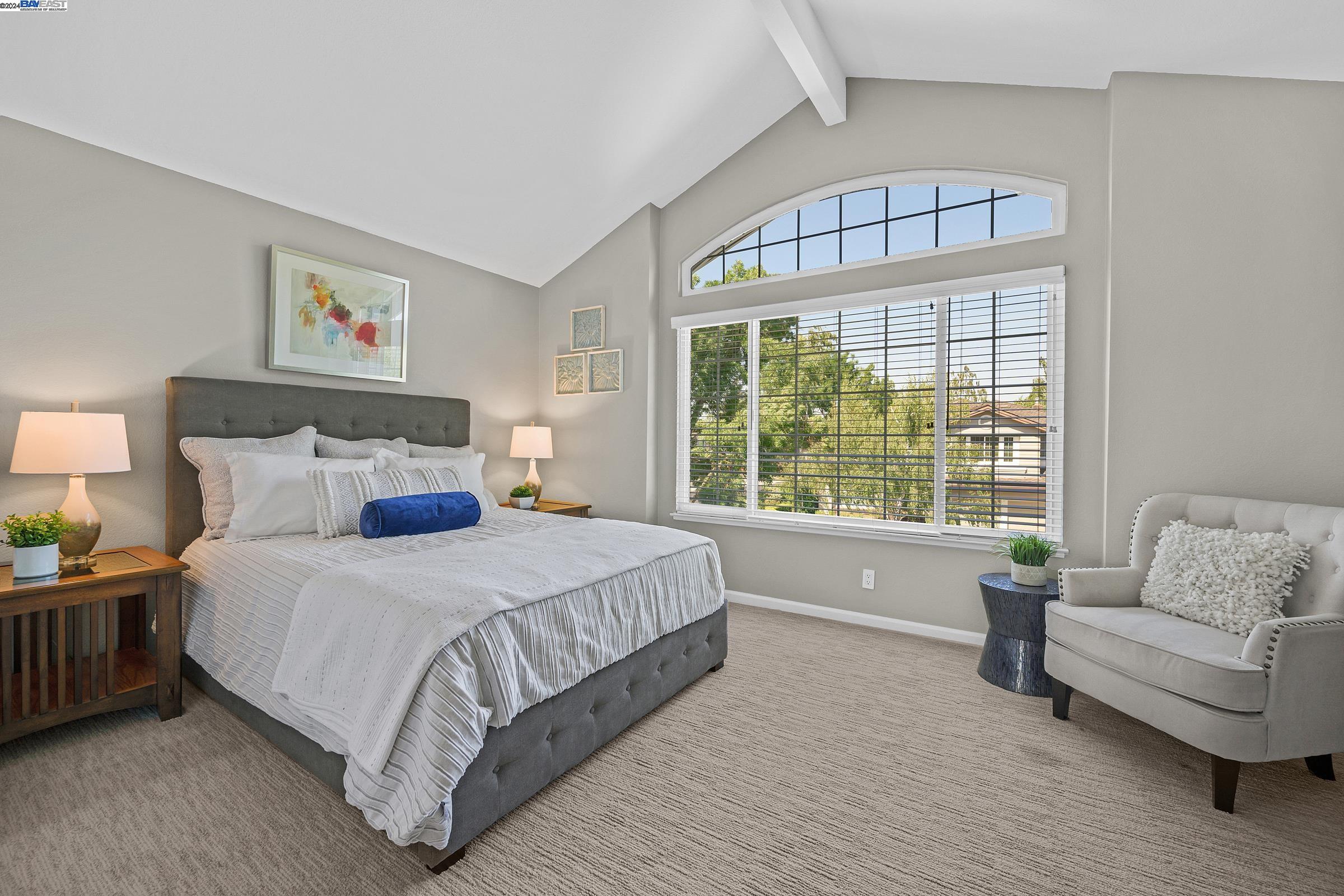 5186 Mount Tam Cir
