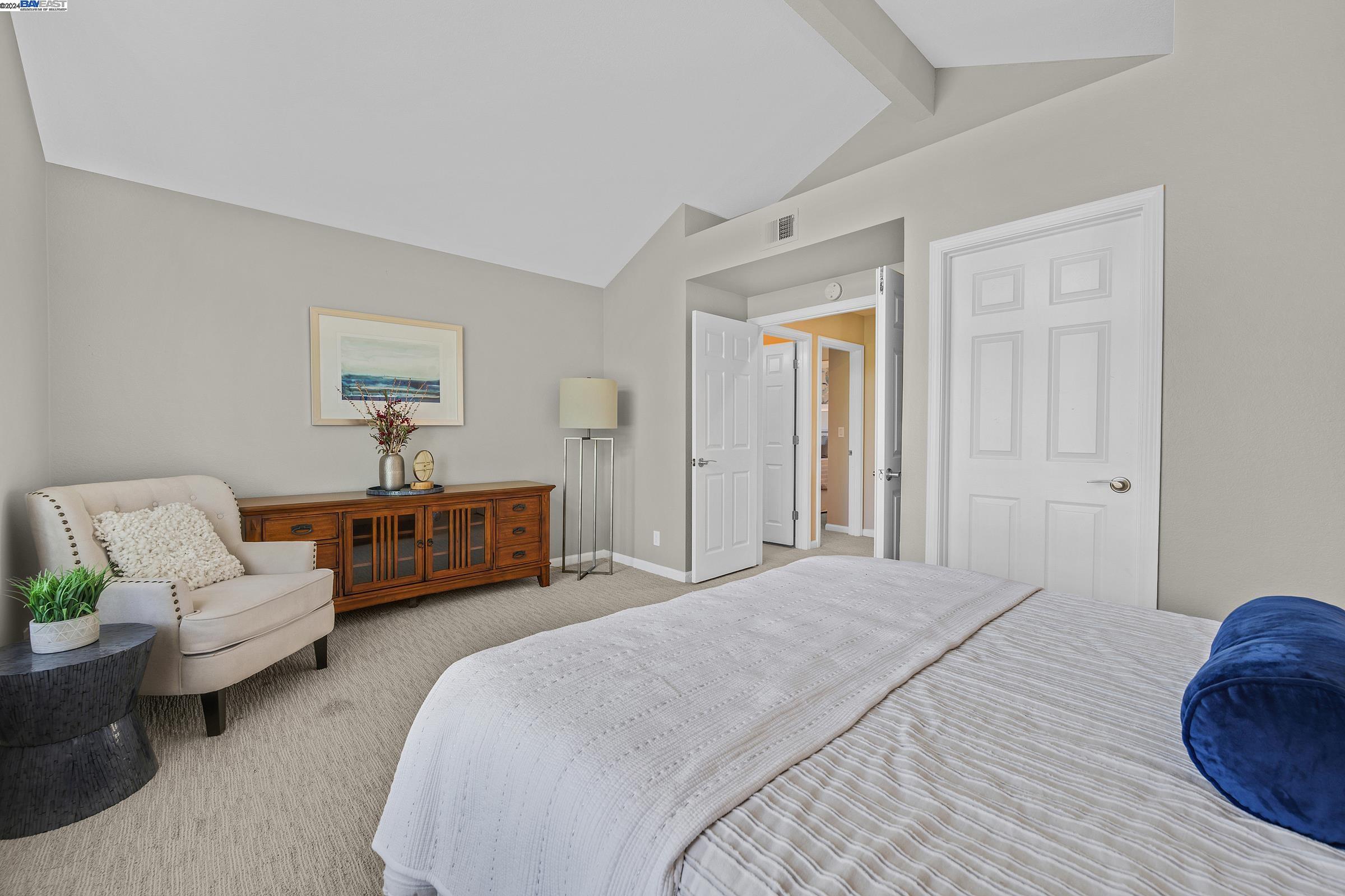 5186 Mount Tam Cir