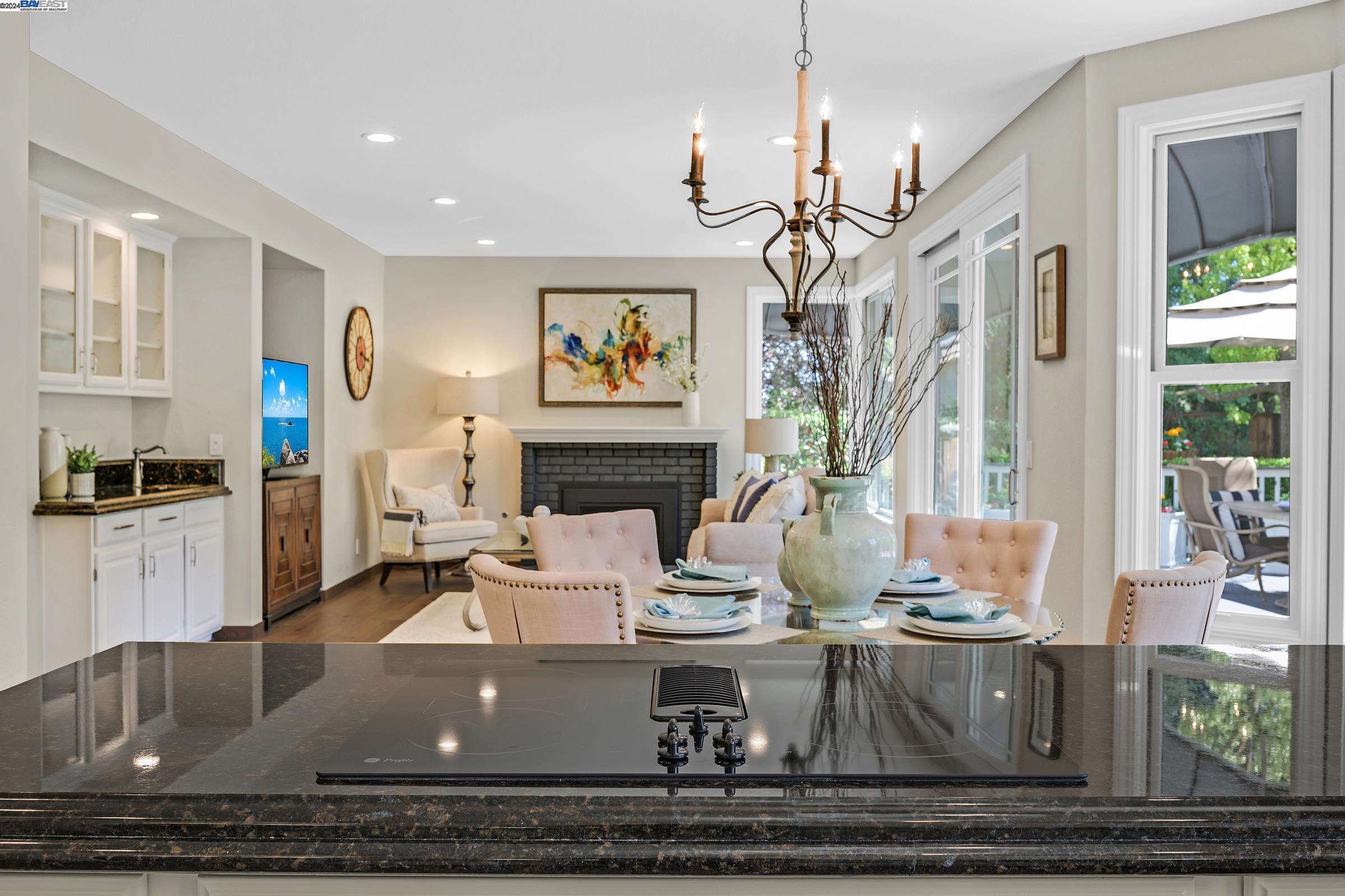 5186 Mount Tam Cir
