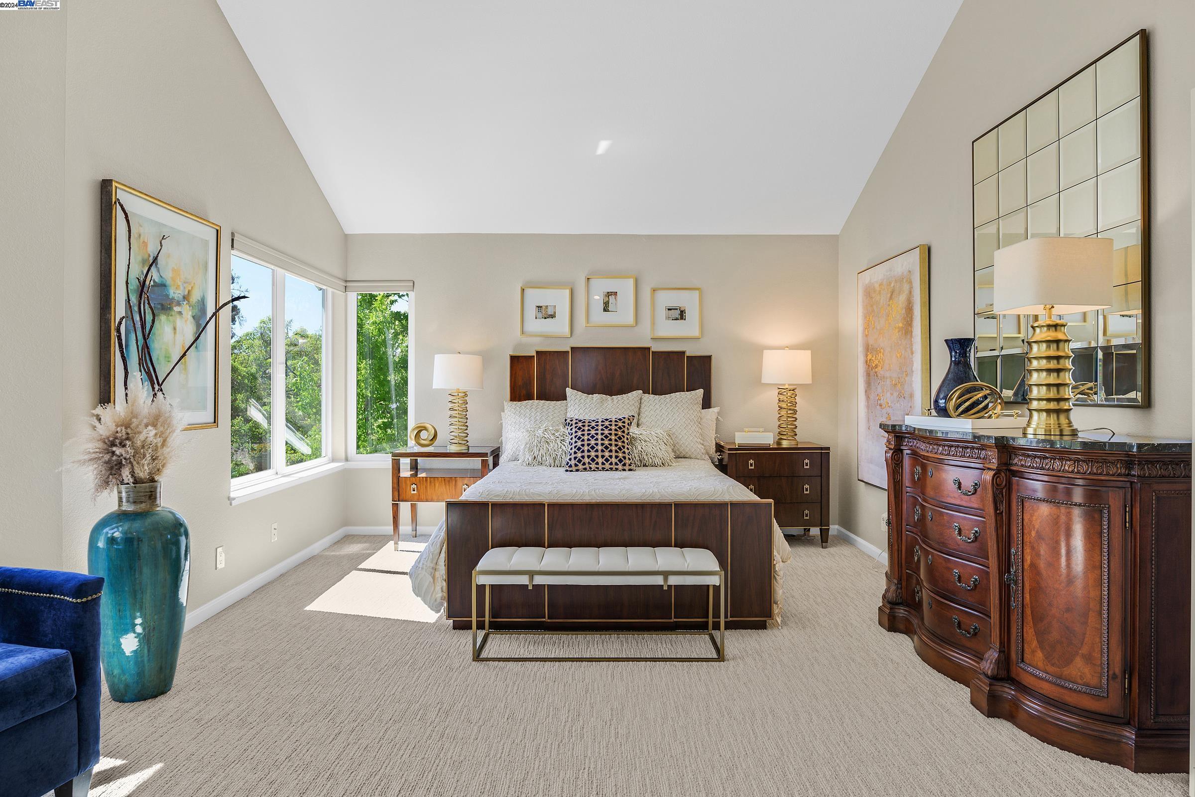 5186 Mount Tam Cir