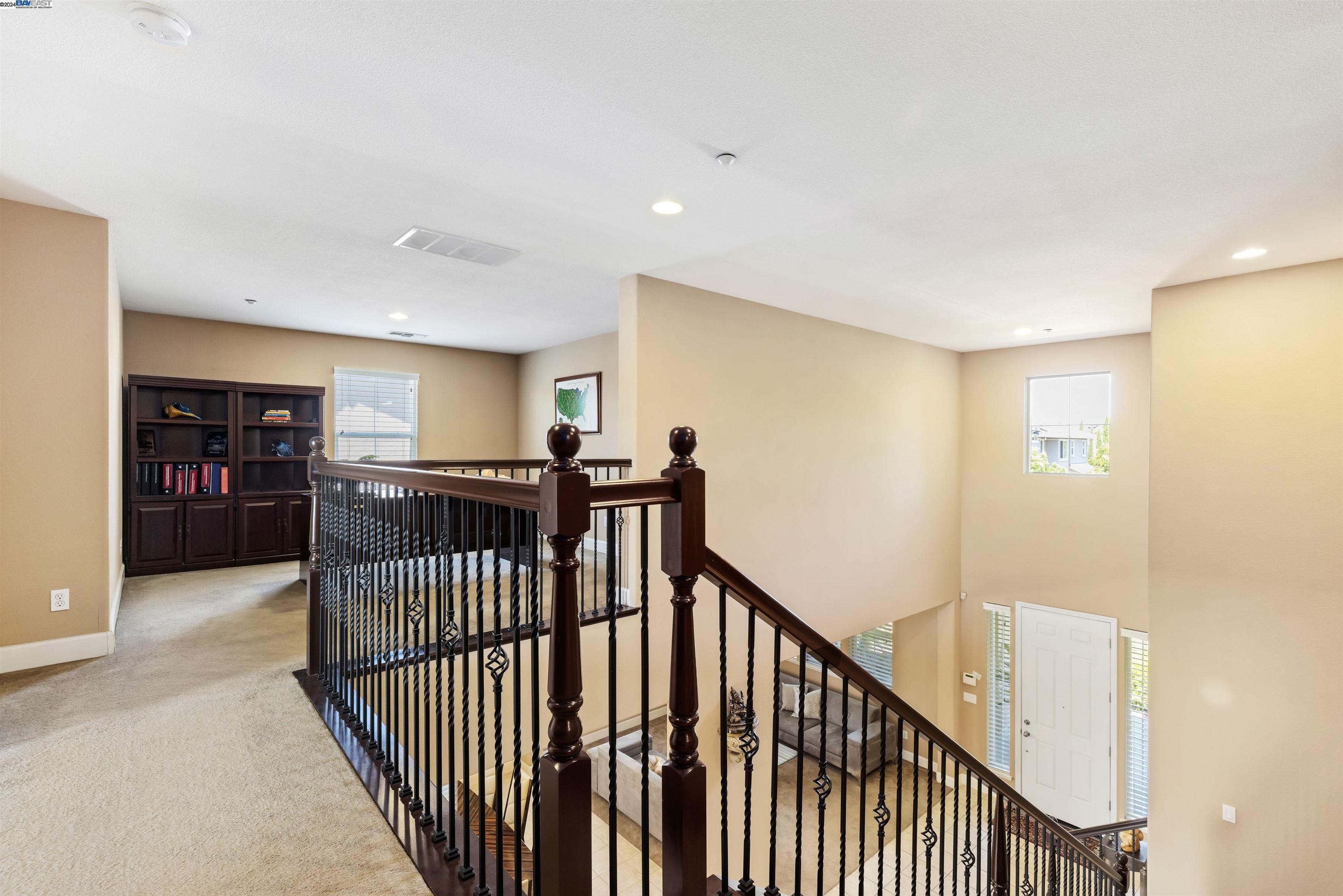 2255 Sugarloaf Ct.
