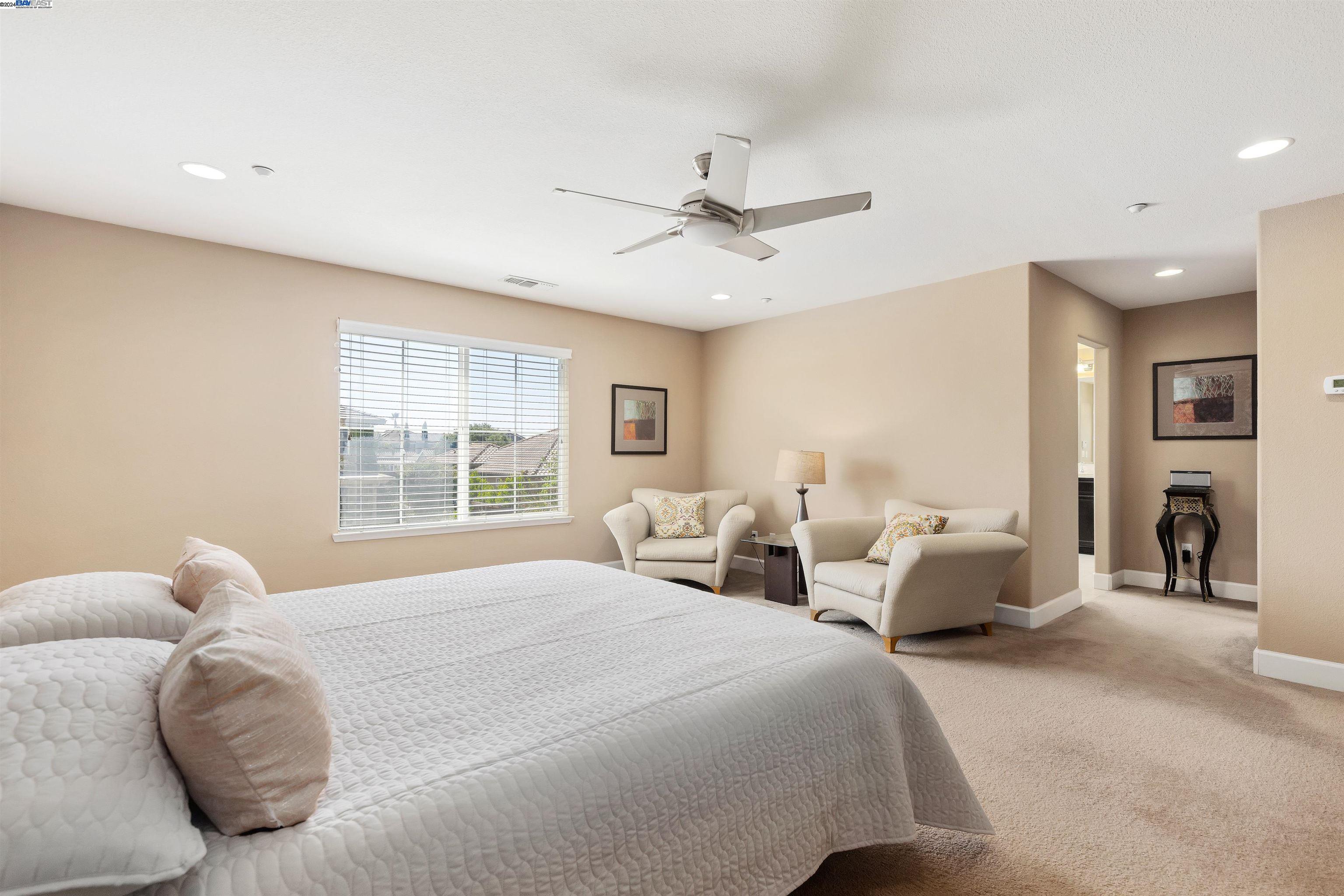 2255 Sugarloaf Ct.