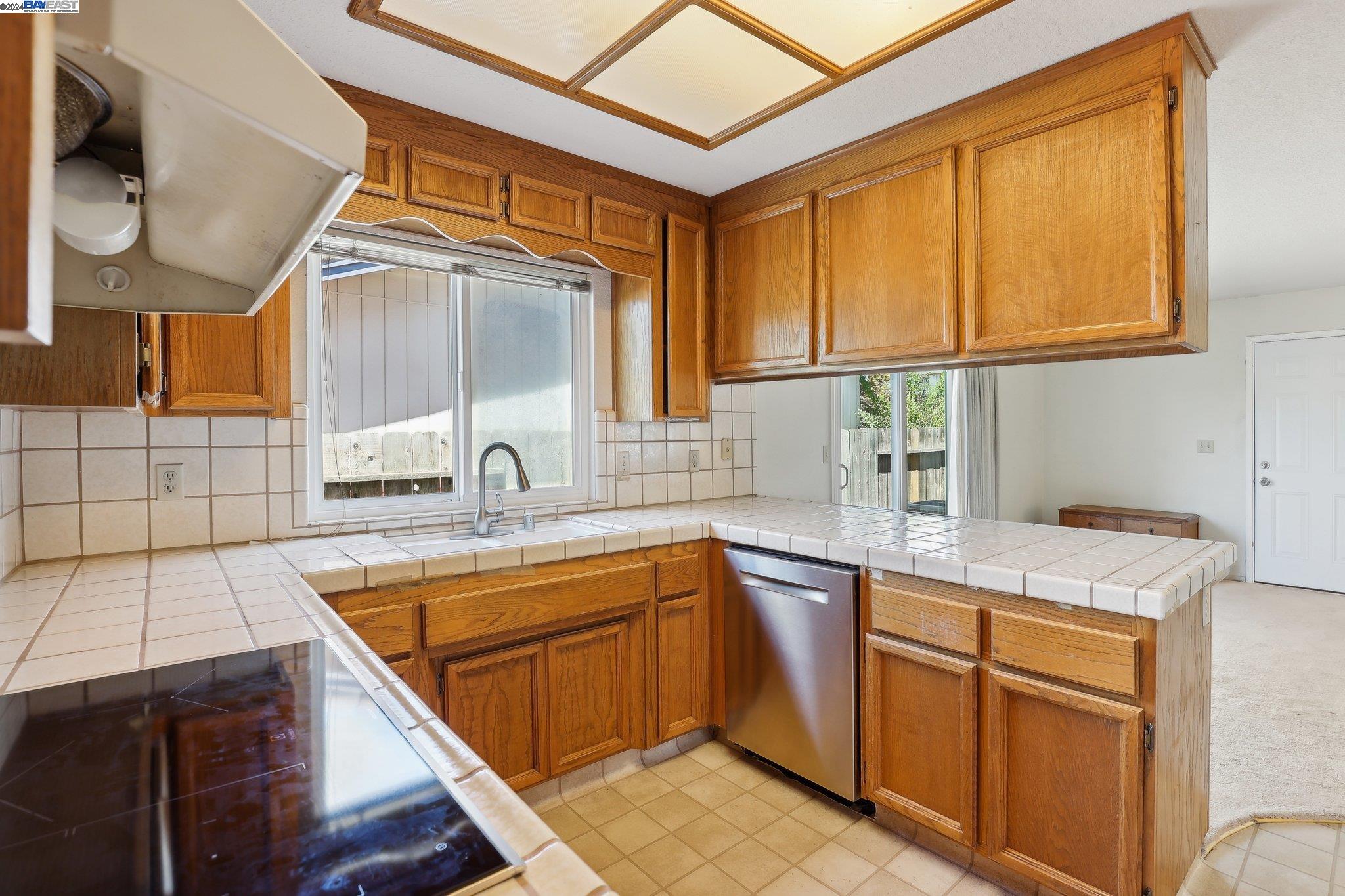 7936 Jade Cir