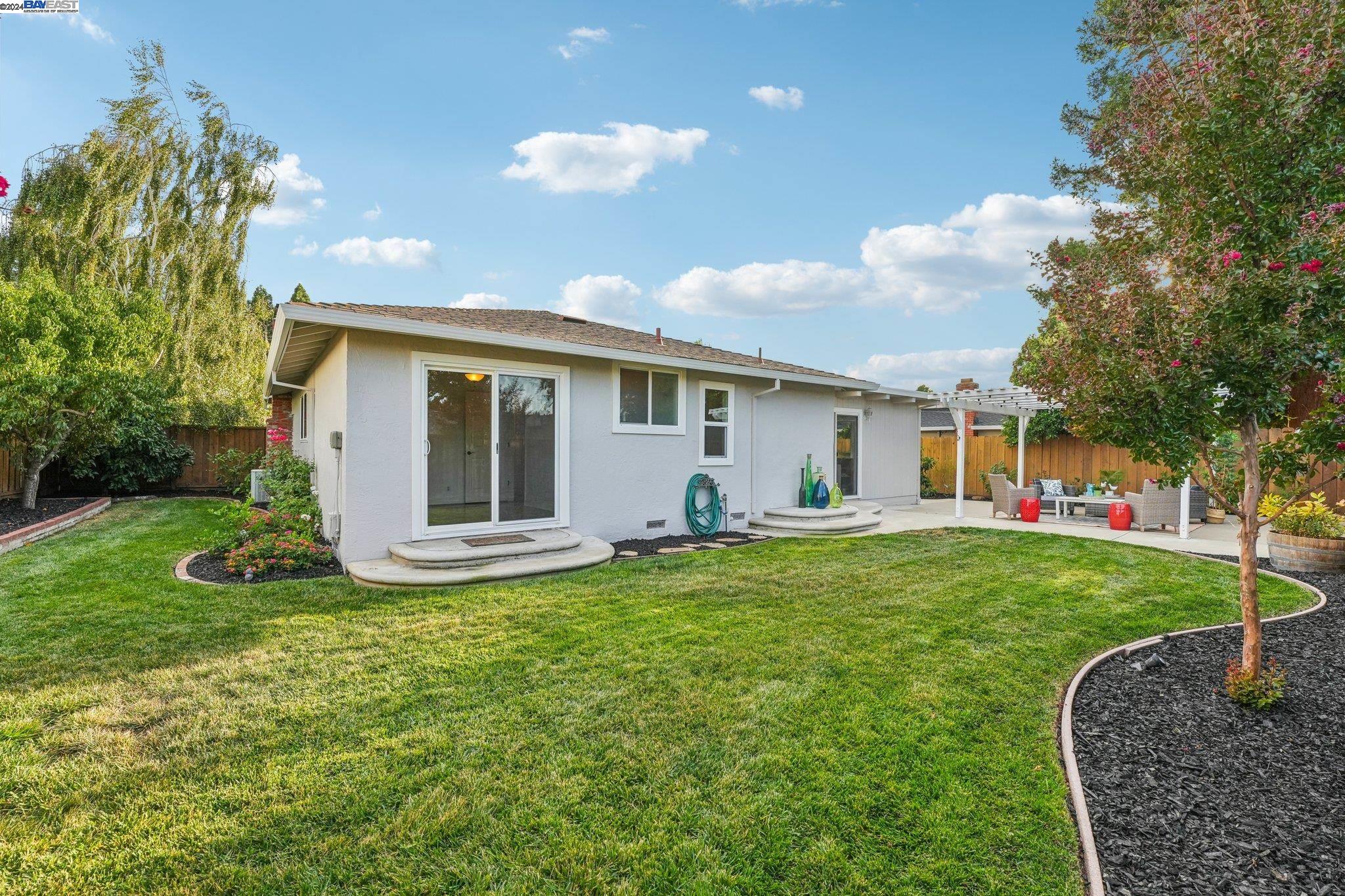 5513 Florida Dr