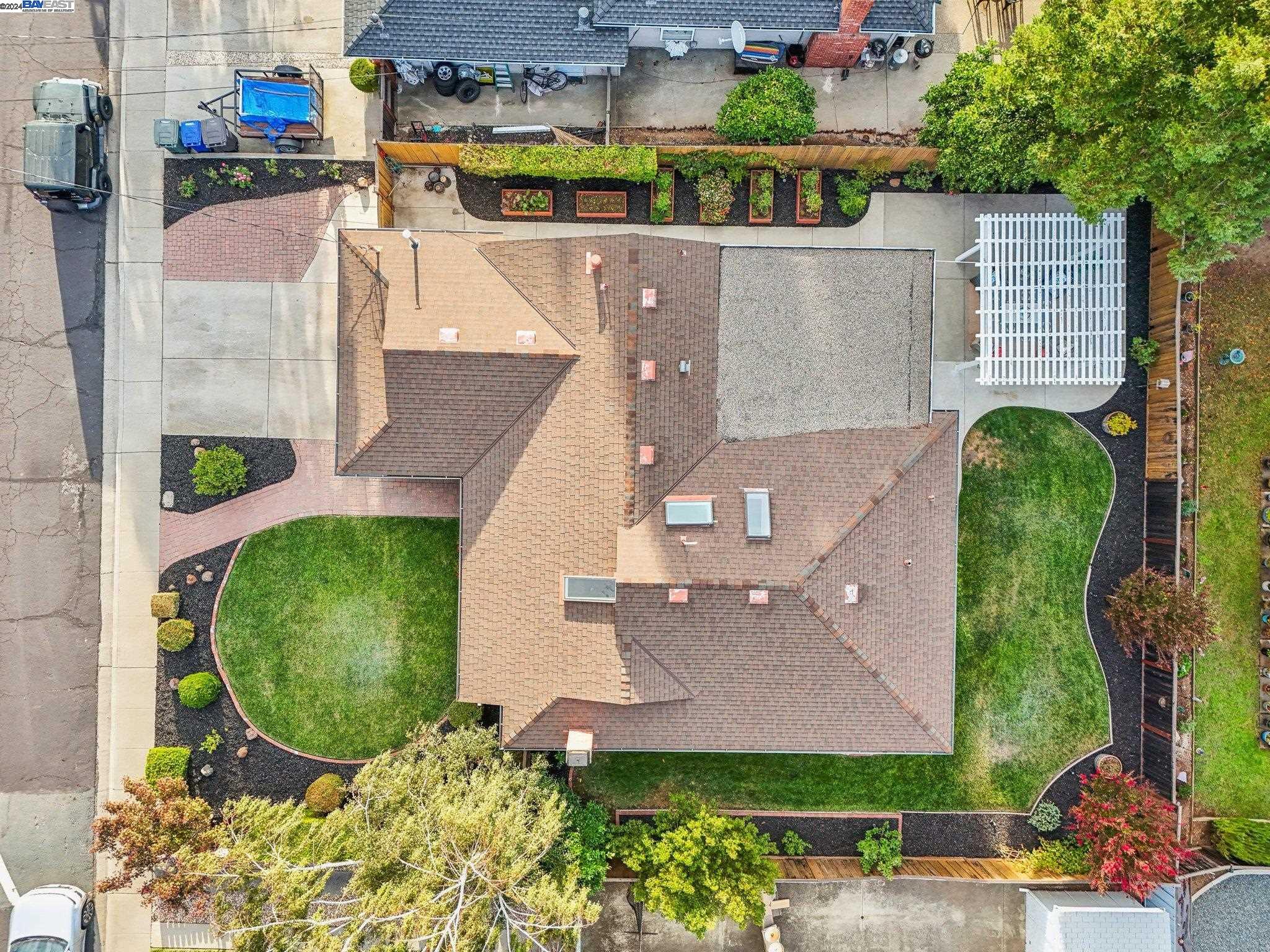 5513 Florida Dr