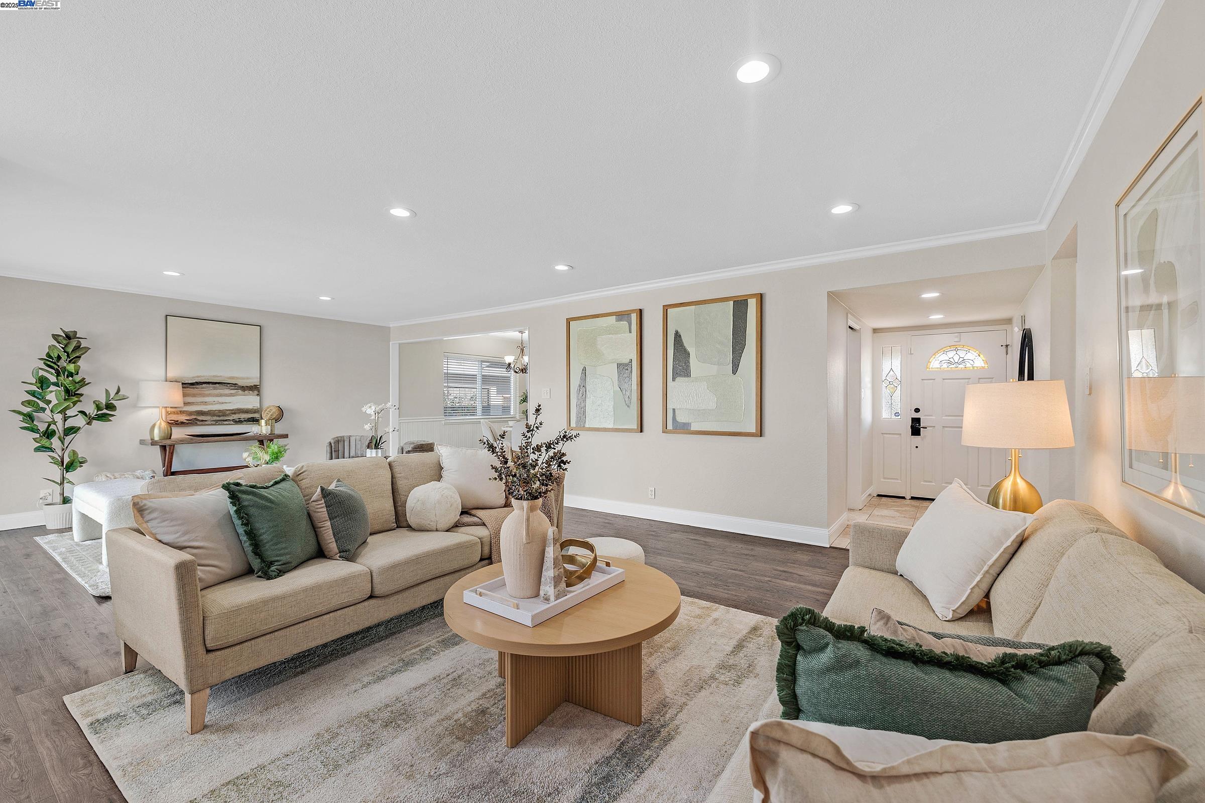 1416 Anza Way