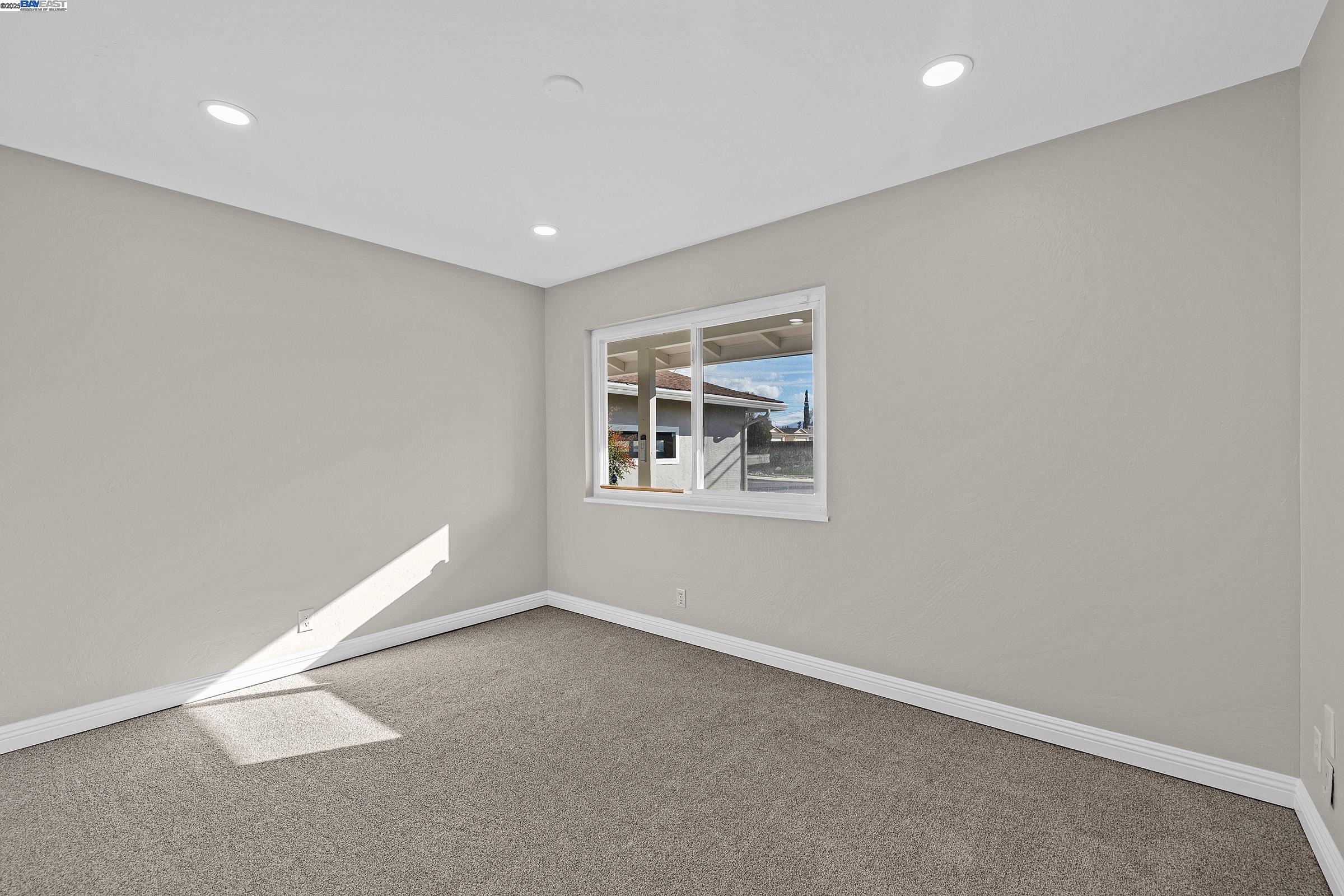 1416 Anza Way