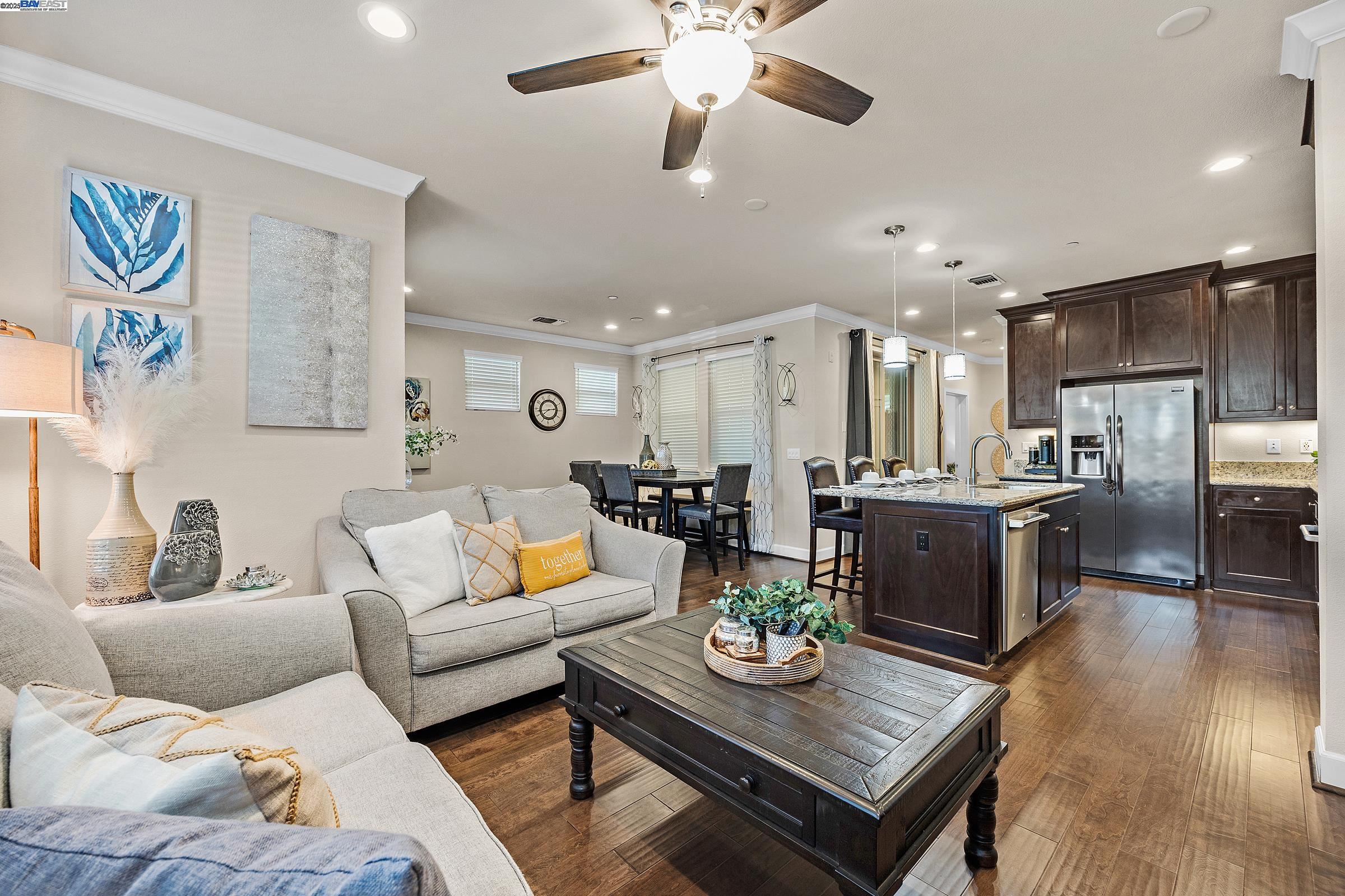 275 Fennel Way