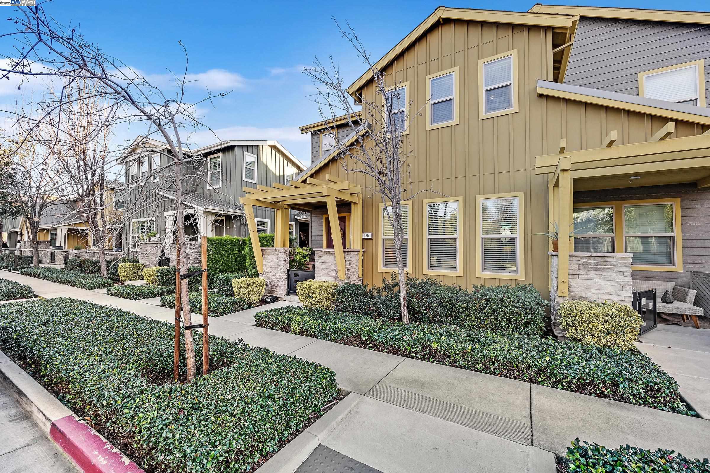 275 Fennel Way