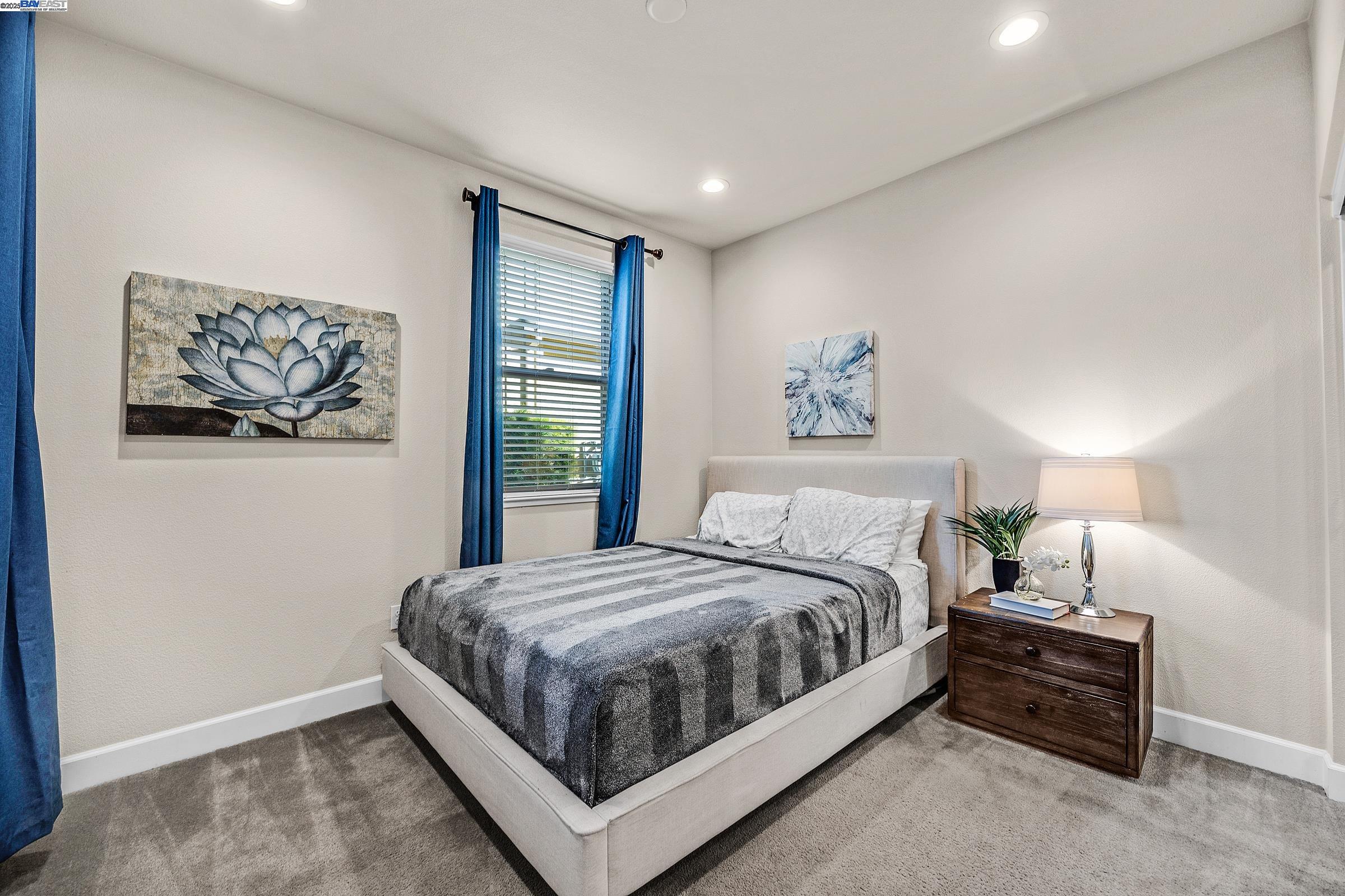 275 Fennel Way