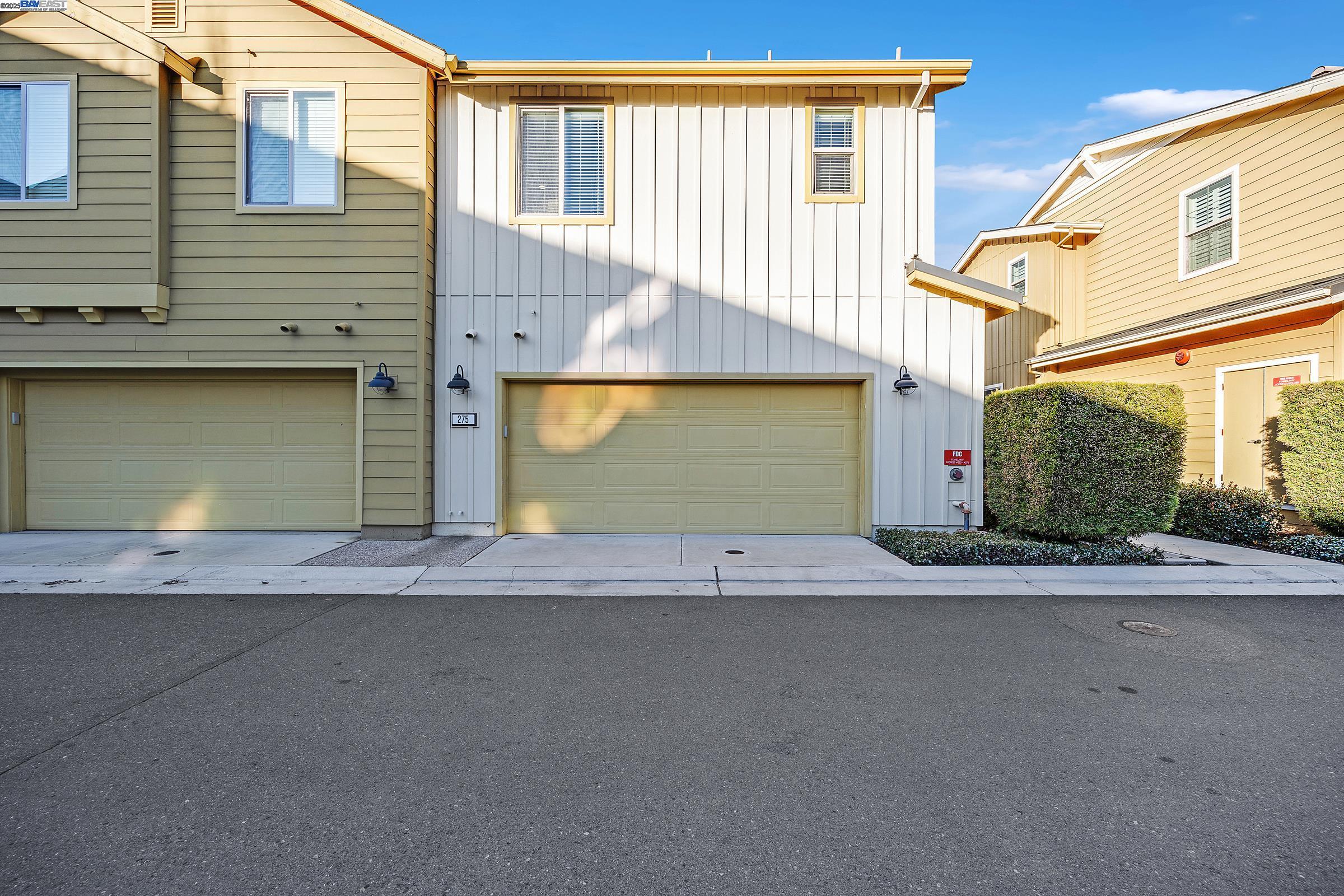 275 Fennel Way