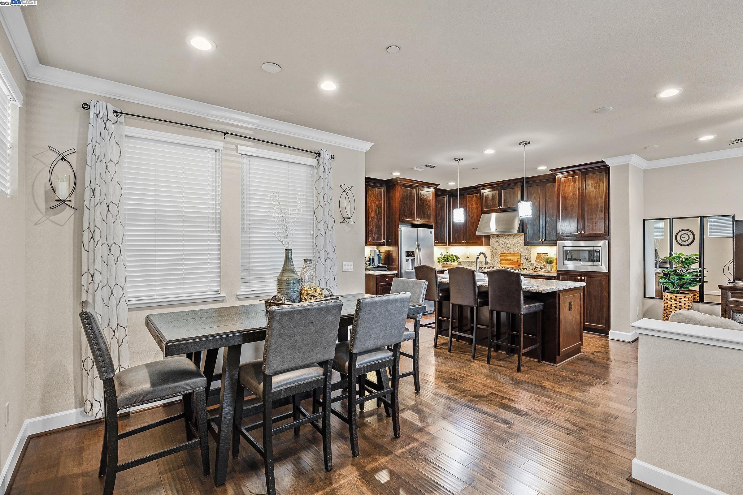 275 Fennel Way