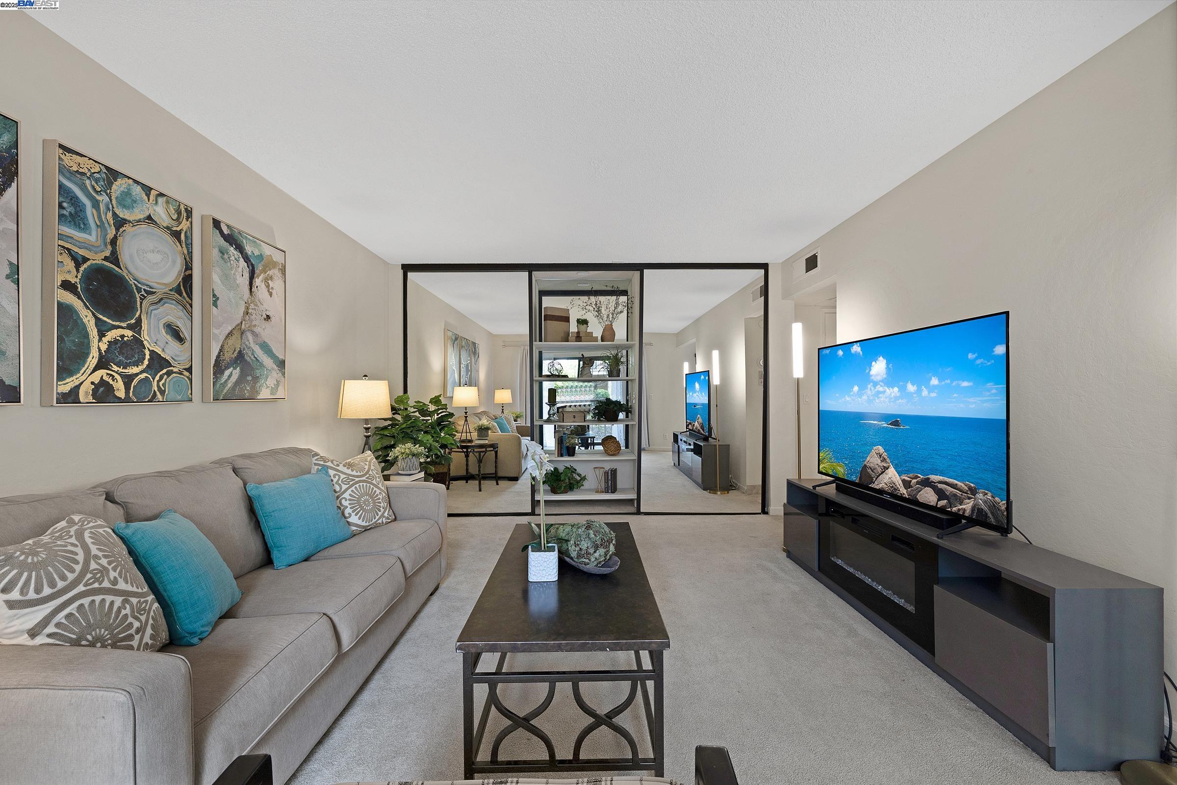 420 N Civic Dr # 101