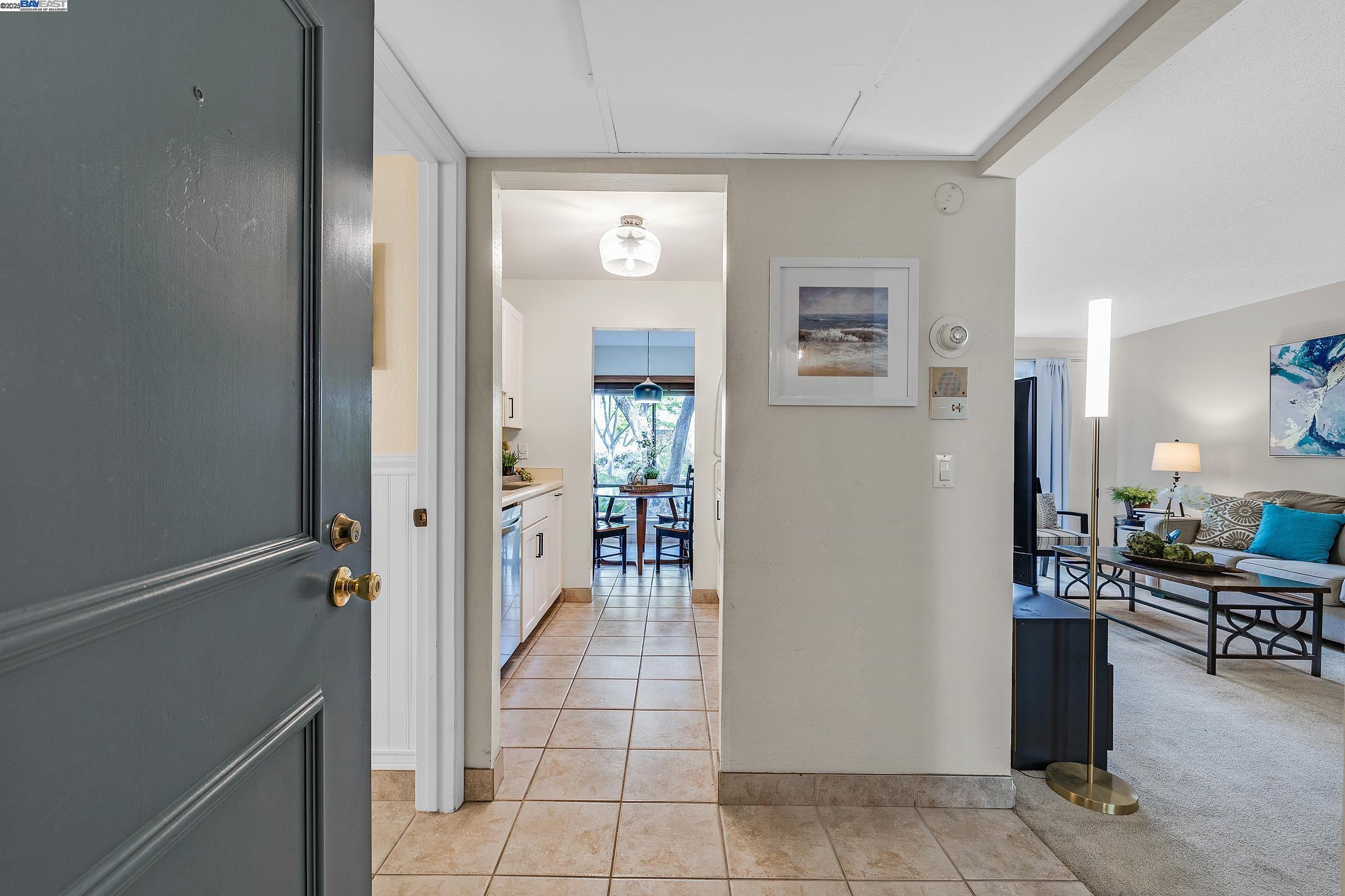 420 N Civic Dr # 101