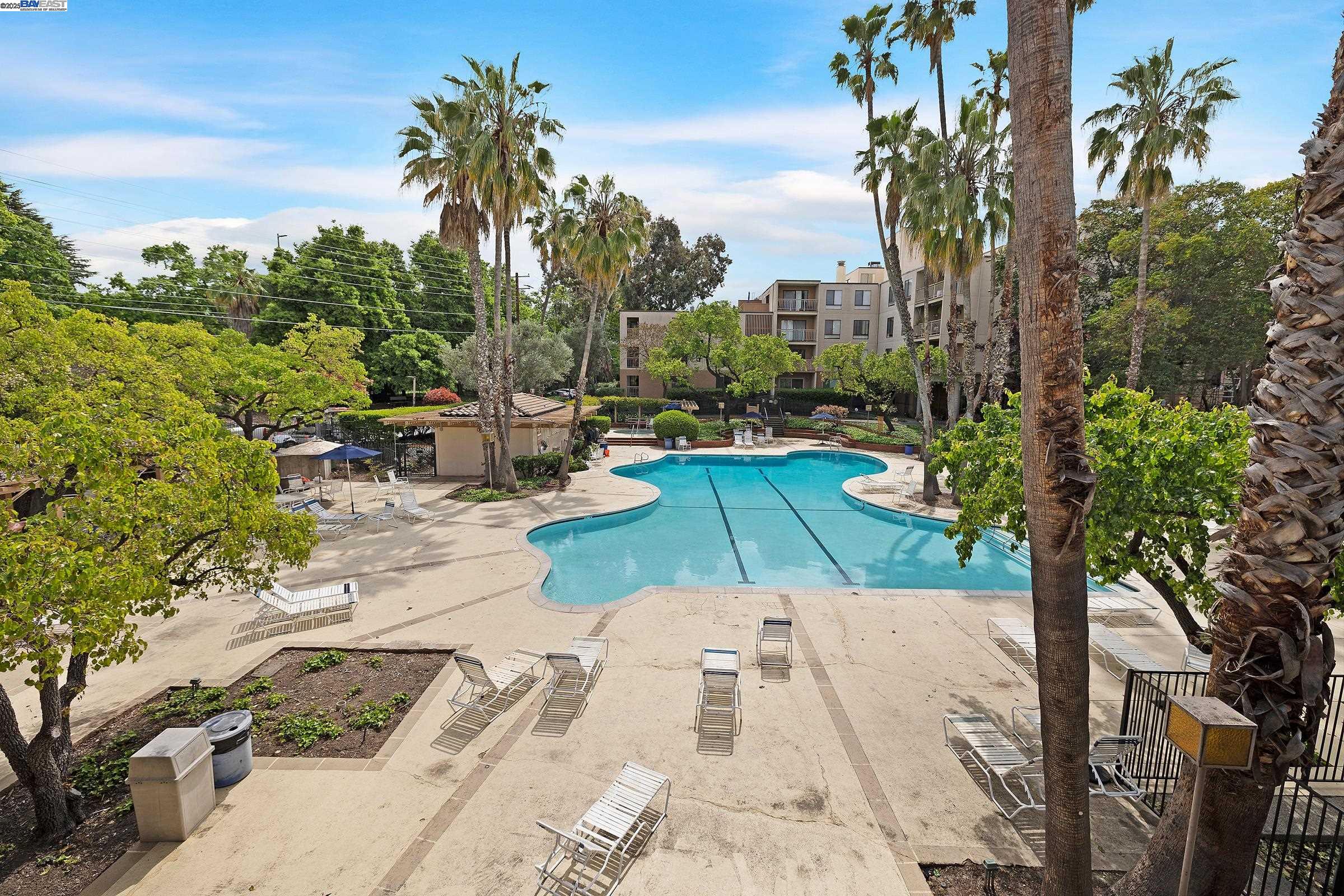 420 N Civic Dr # 101