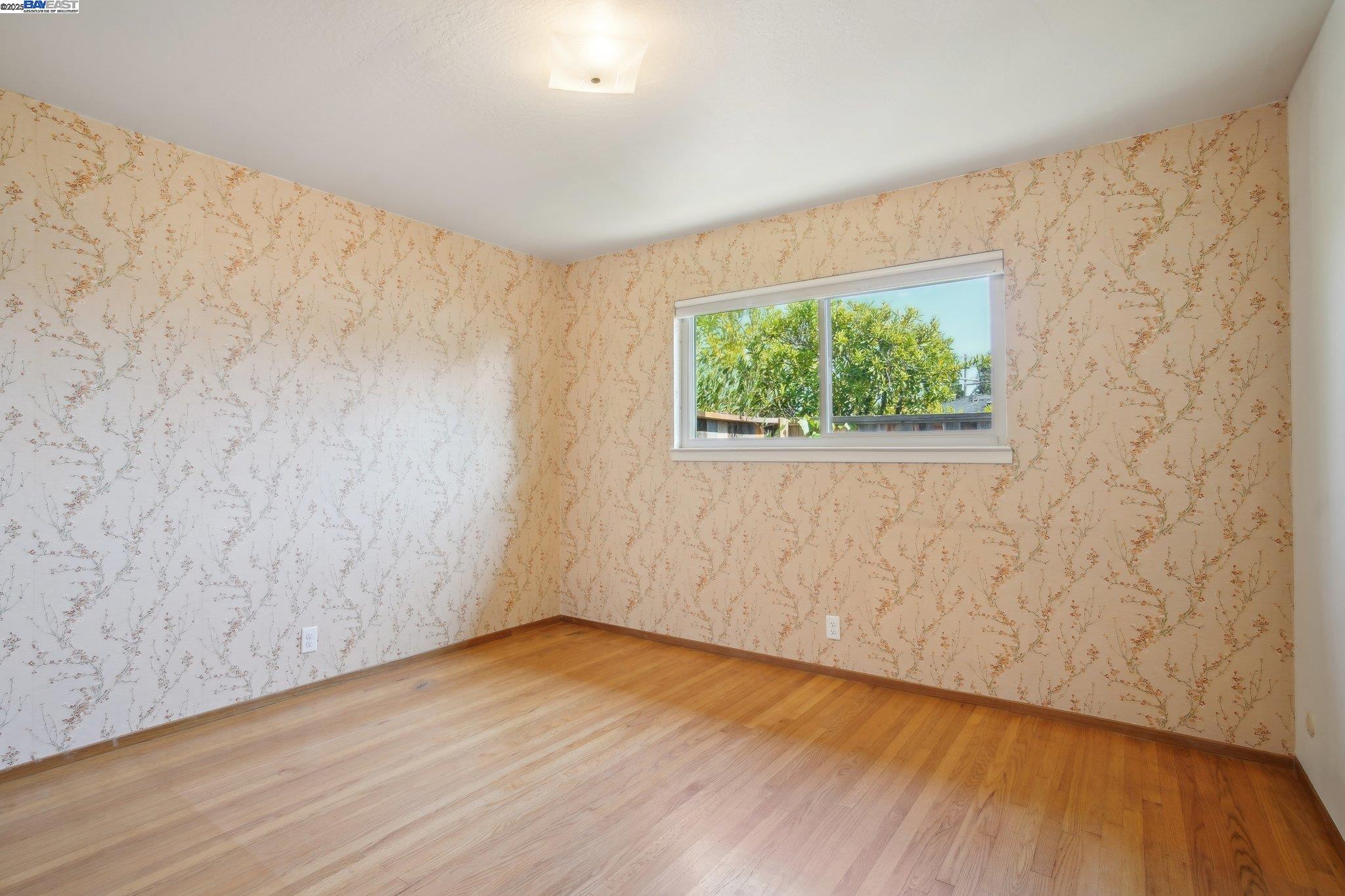 357 Lincoln Ave