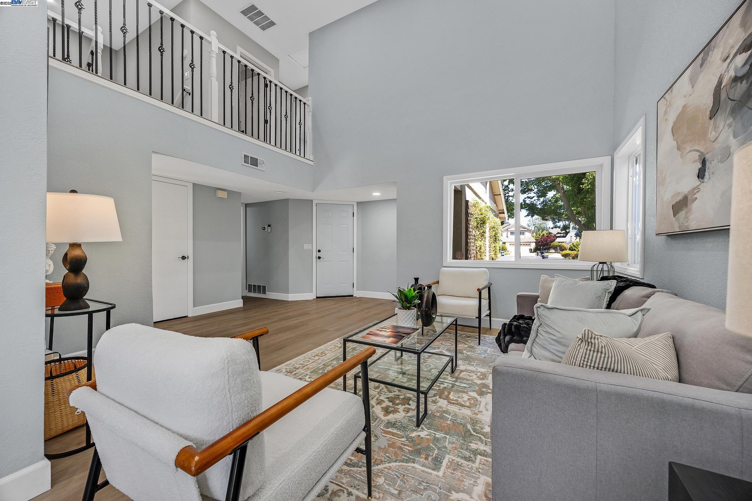 2236 Oakland Ave
