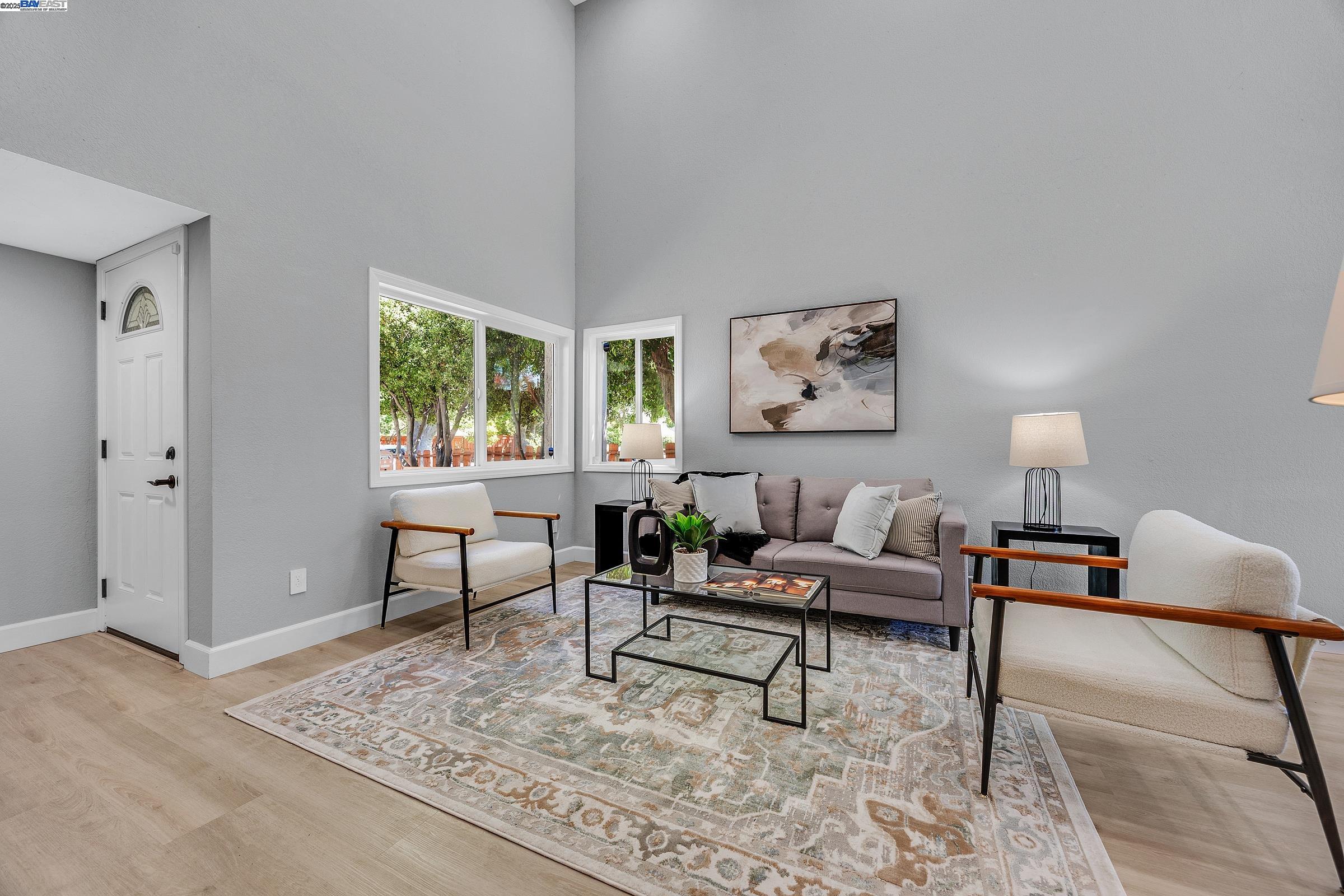 2236 Oakland Ave