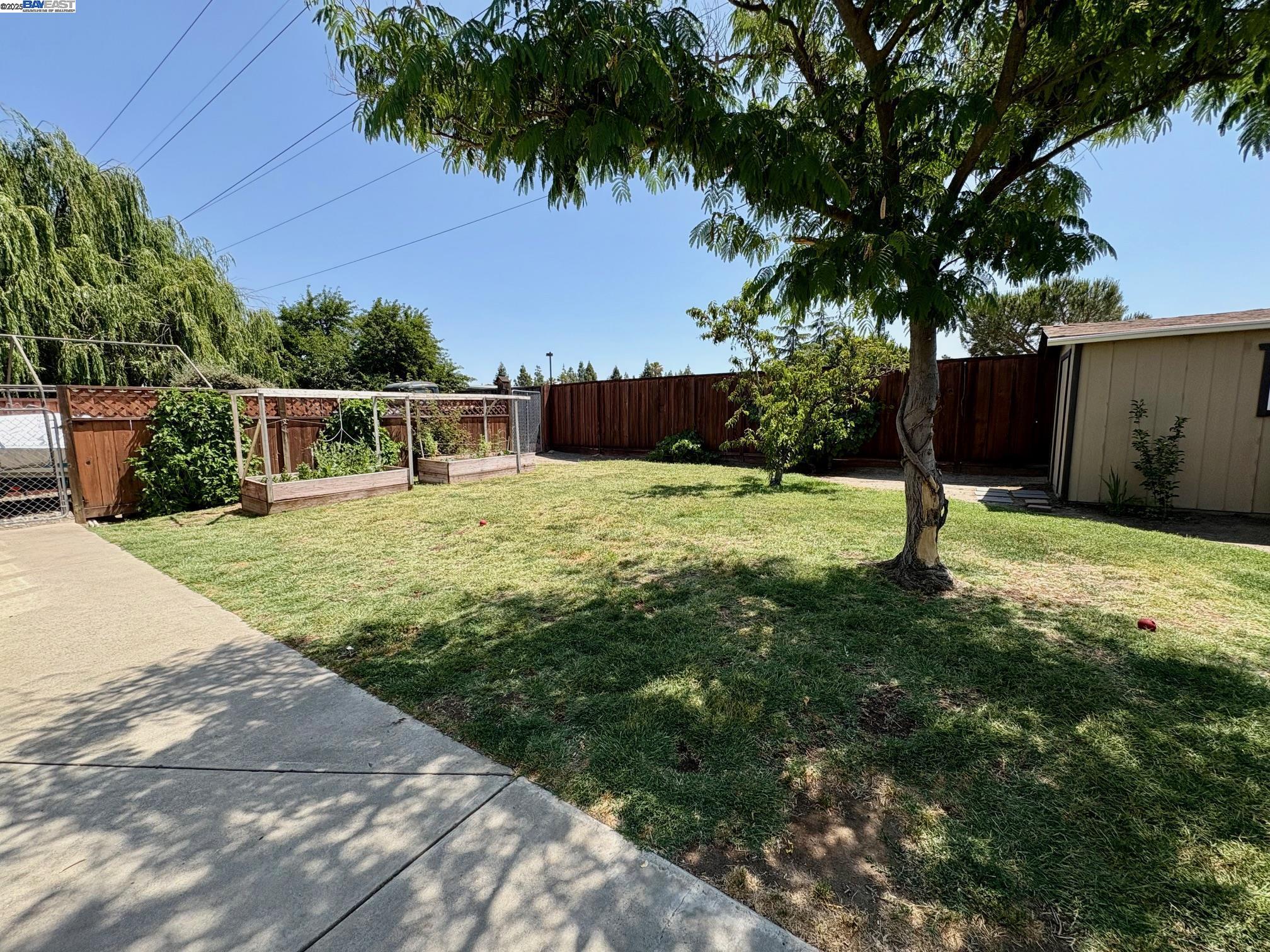 1321 Heather Ln