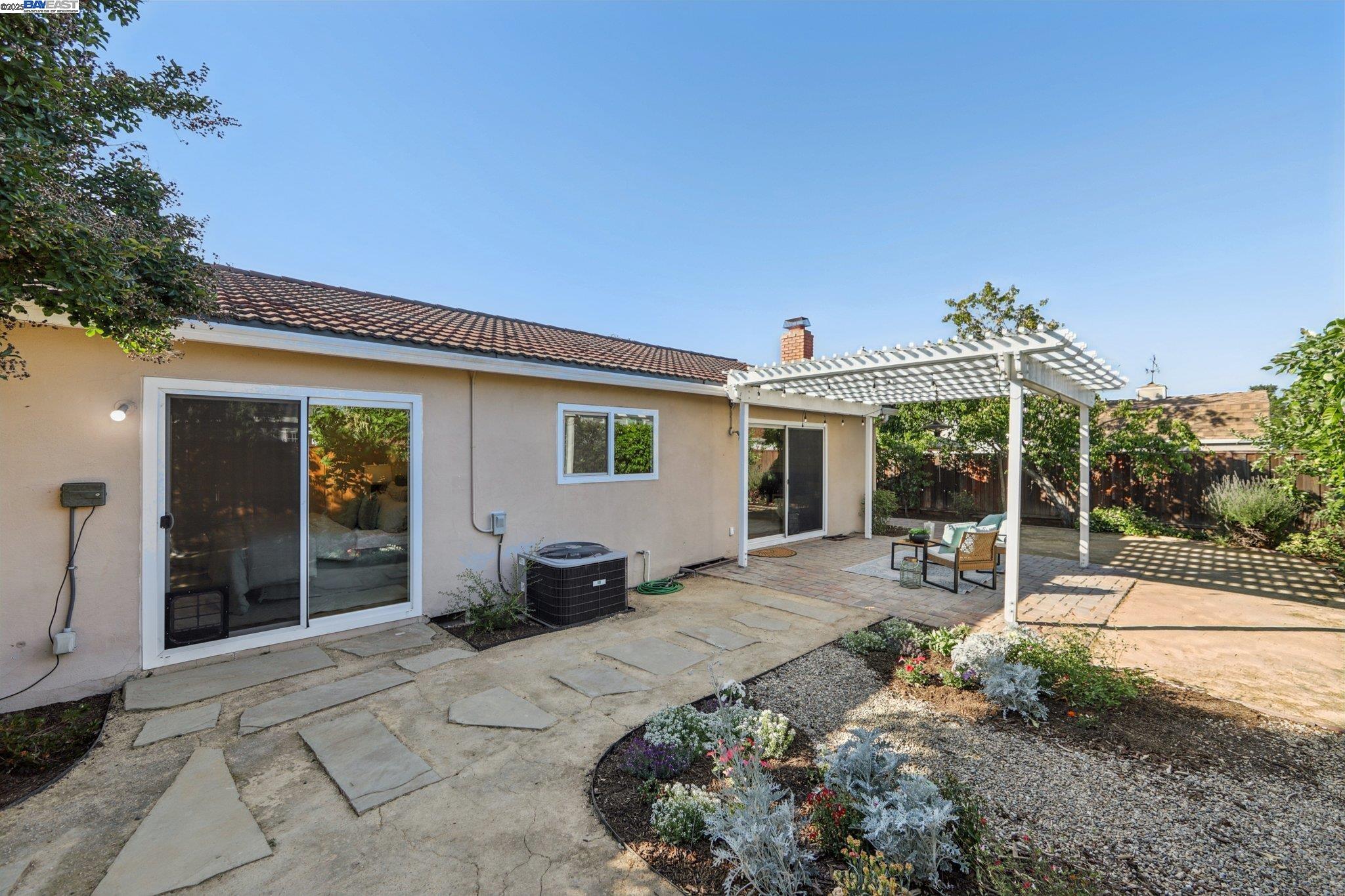 137 Cassandra Pl