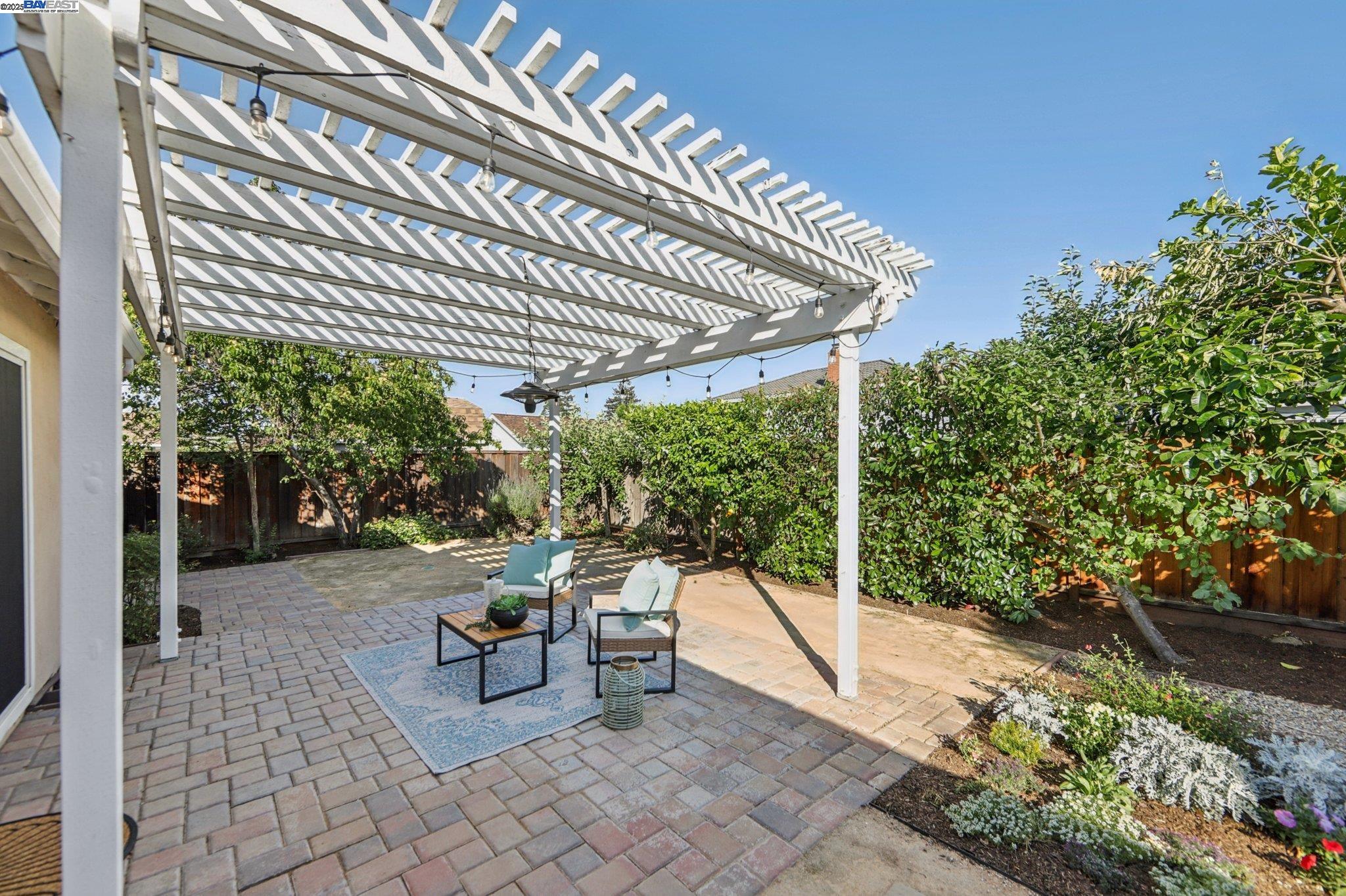 137 Cassandra Pl