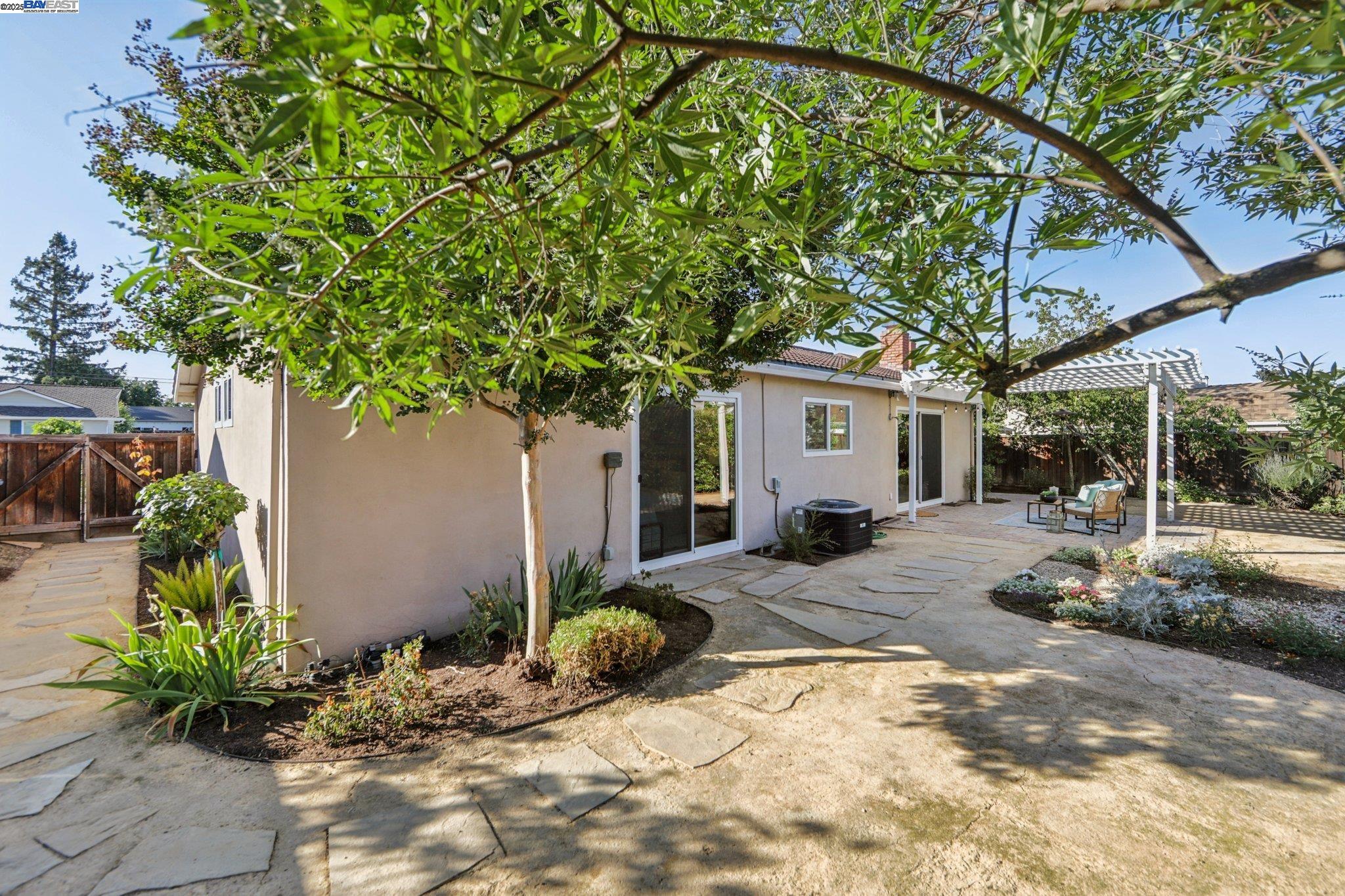 137 Cassandra Pl