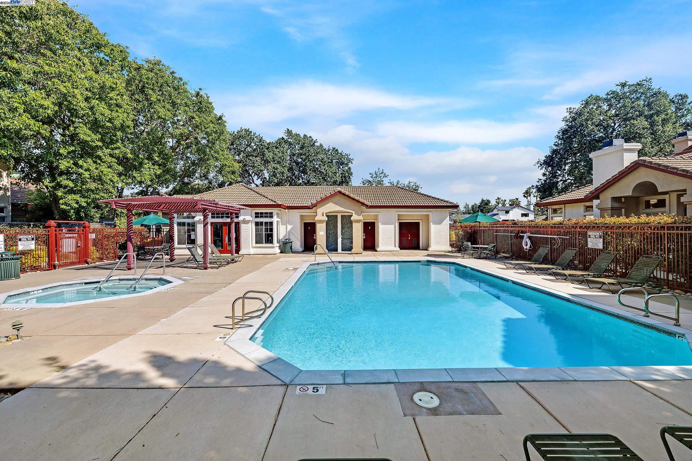 5754 Belleza Dr