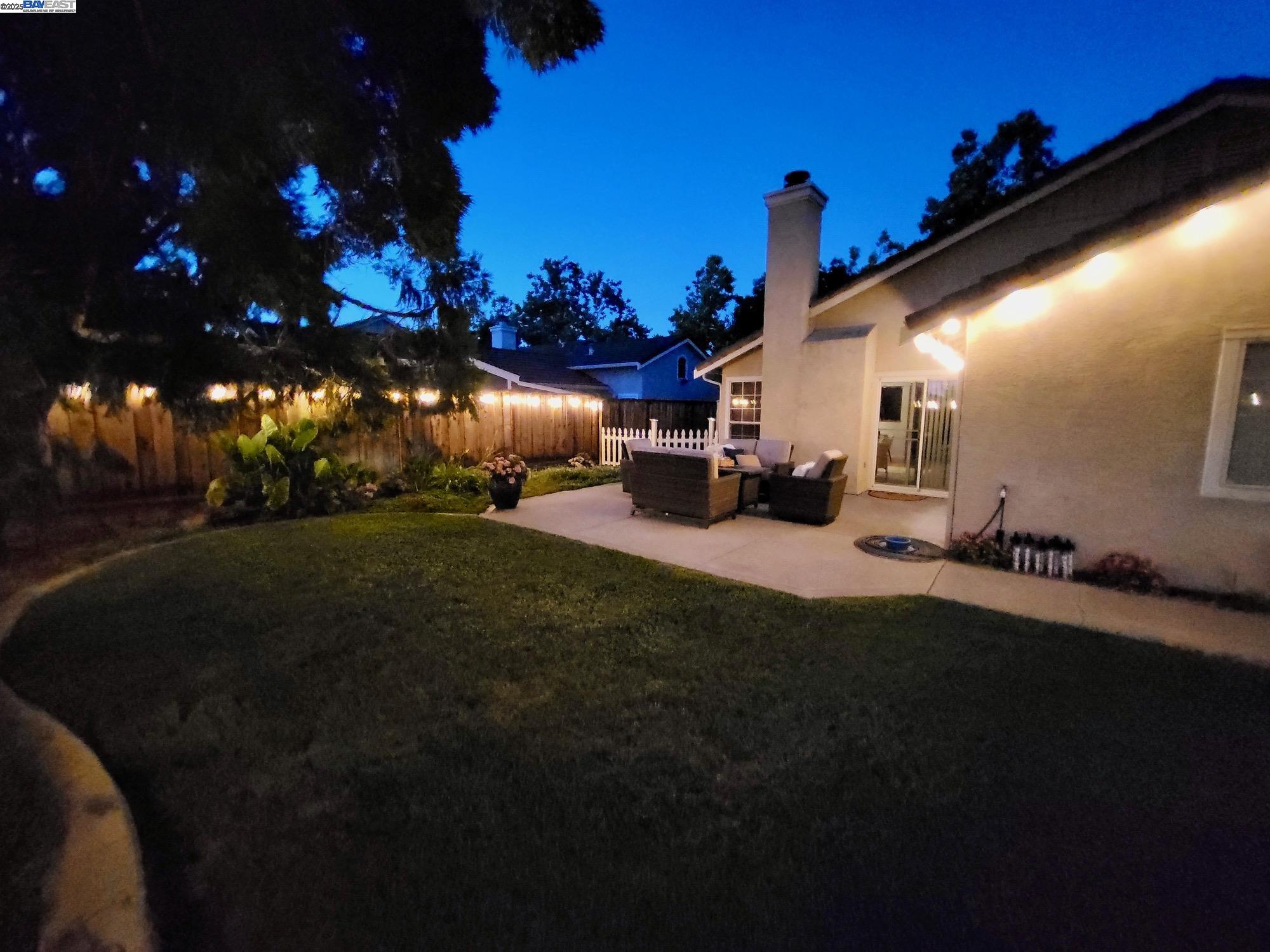 1256 Village Green Dr