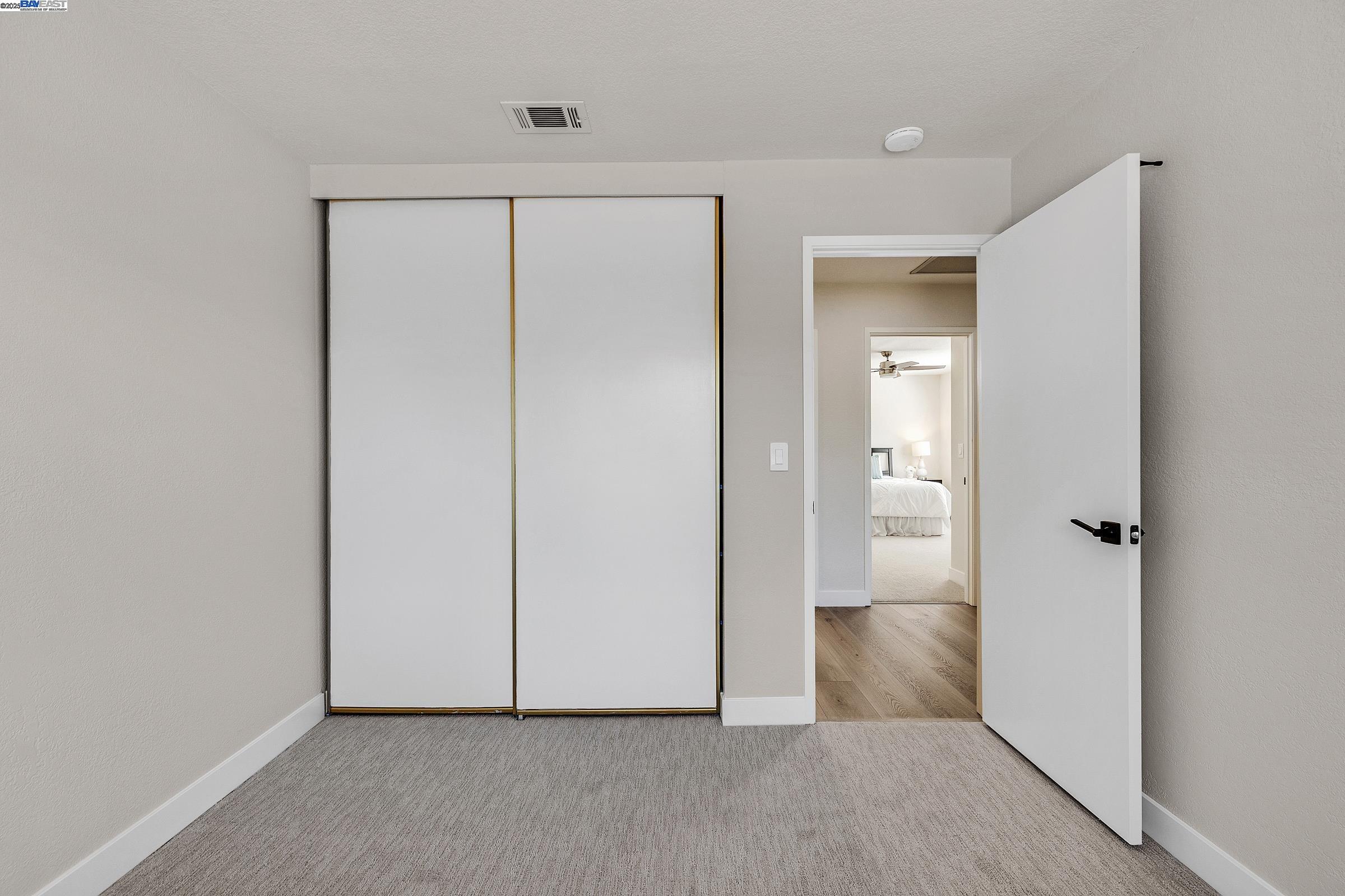 1832 Mira Loma St